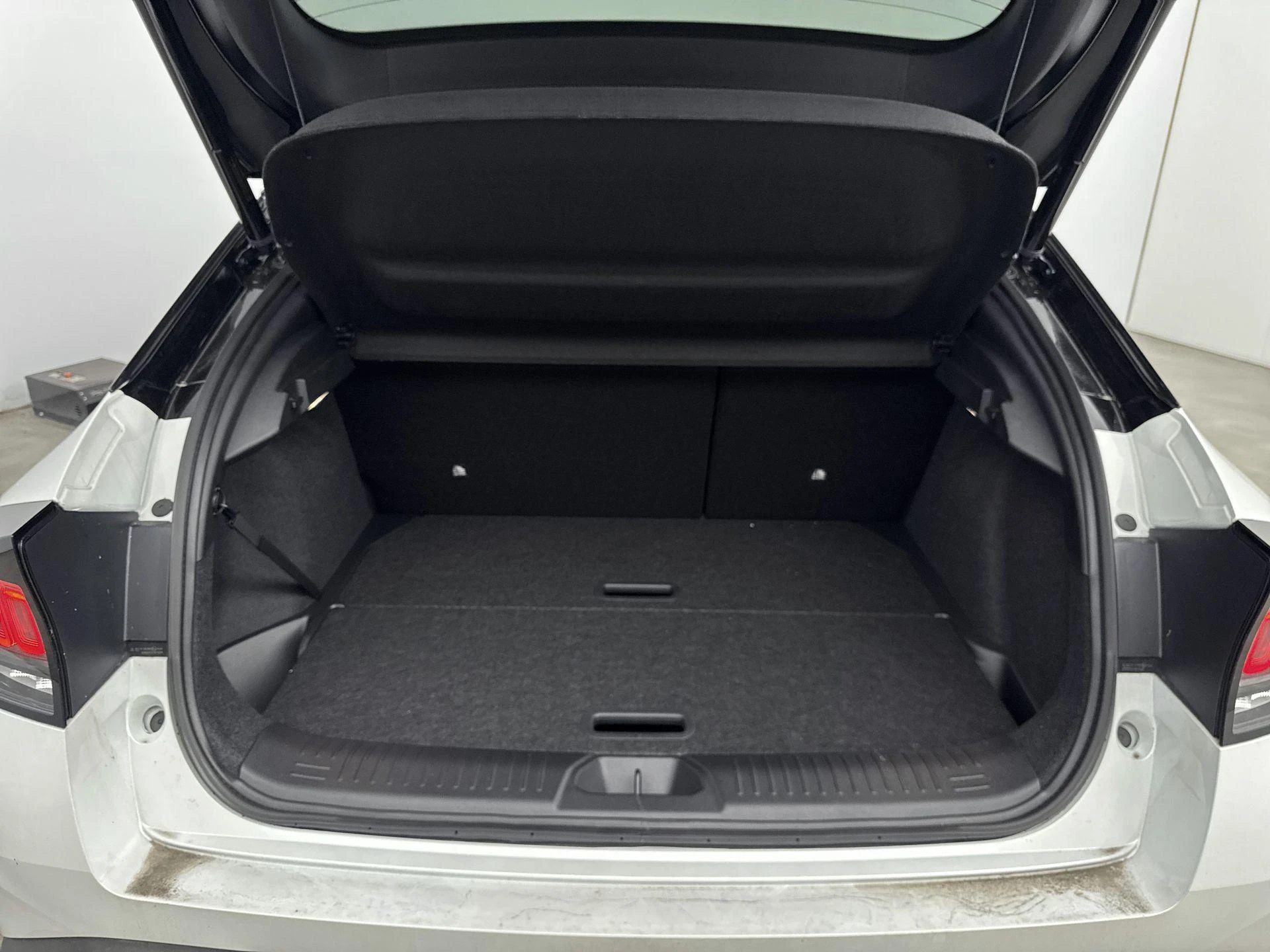 Nissan-Leaf-image-14