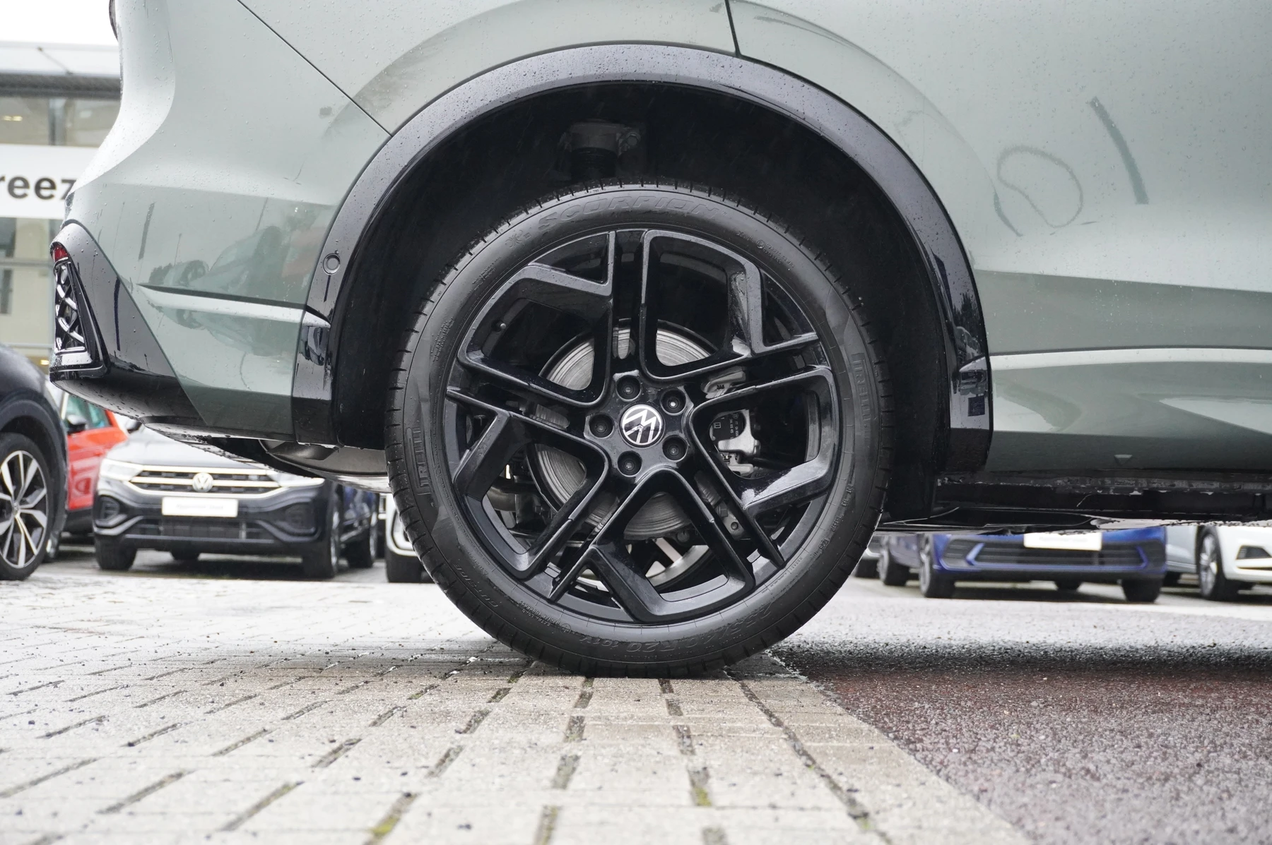 Volkswagen-Tiguan-image-21
