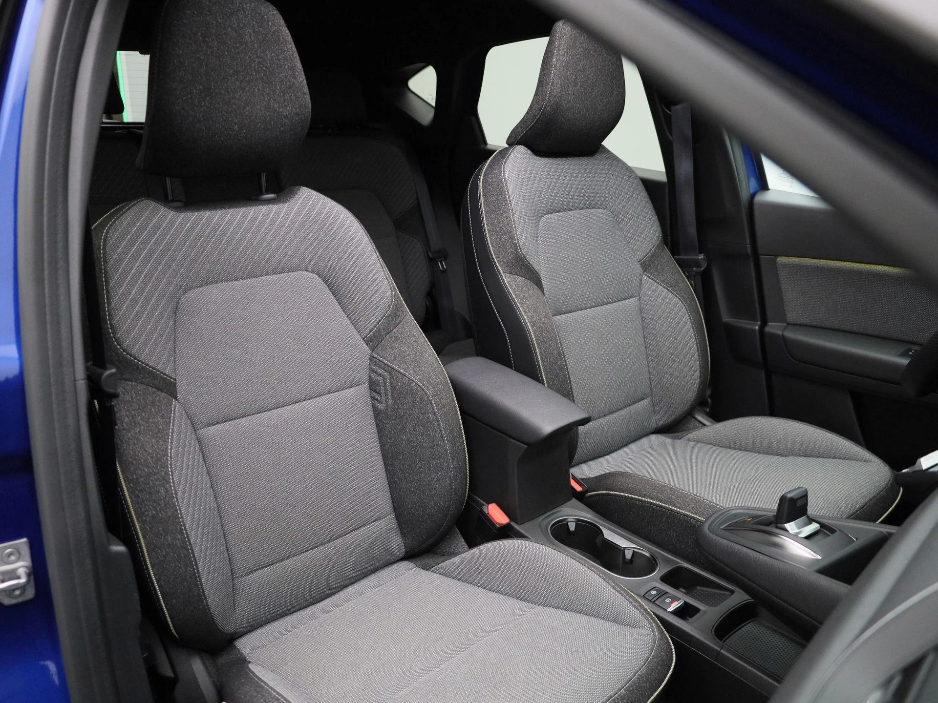 Renault-Captur-image-38