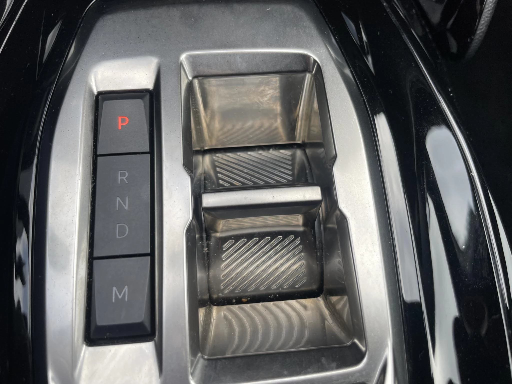 Peugeot-208-image-11