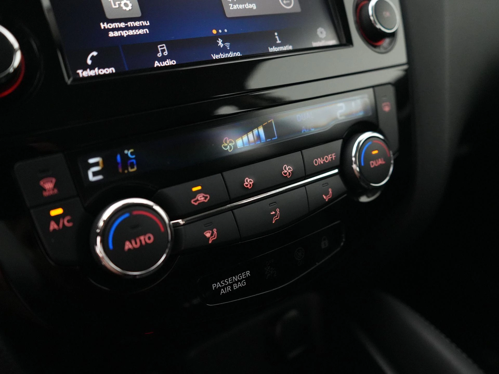 Nissan-QASHQAI-image-19