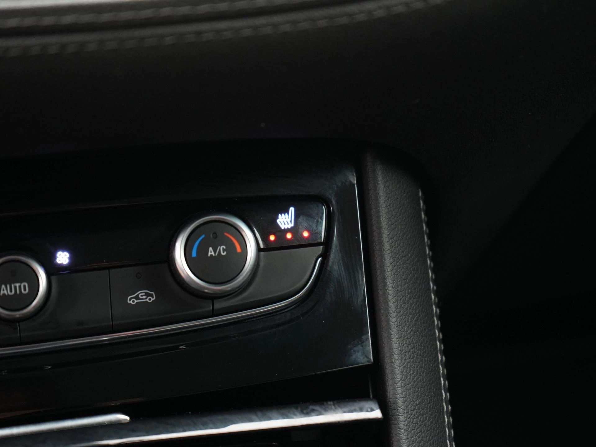 Opel Grandland X 1.2 Turbo Business Edition