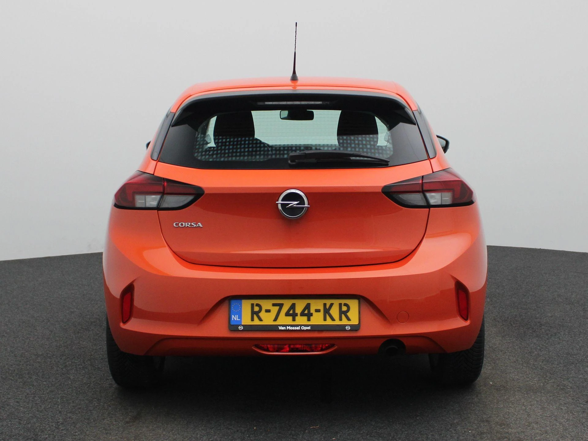 Opel-Corsa-image-5
