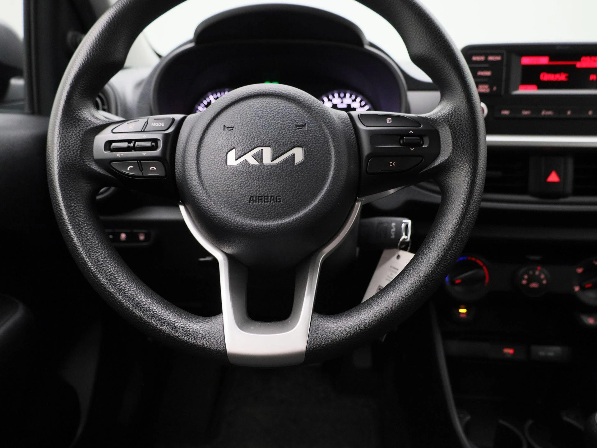 Kia-Picanto-image-6