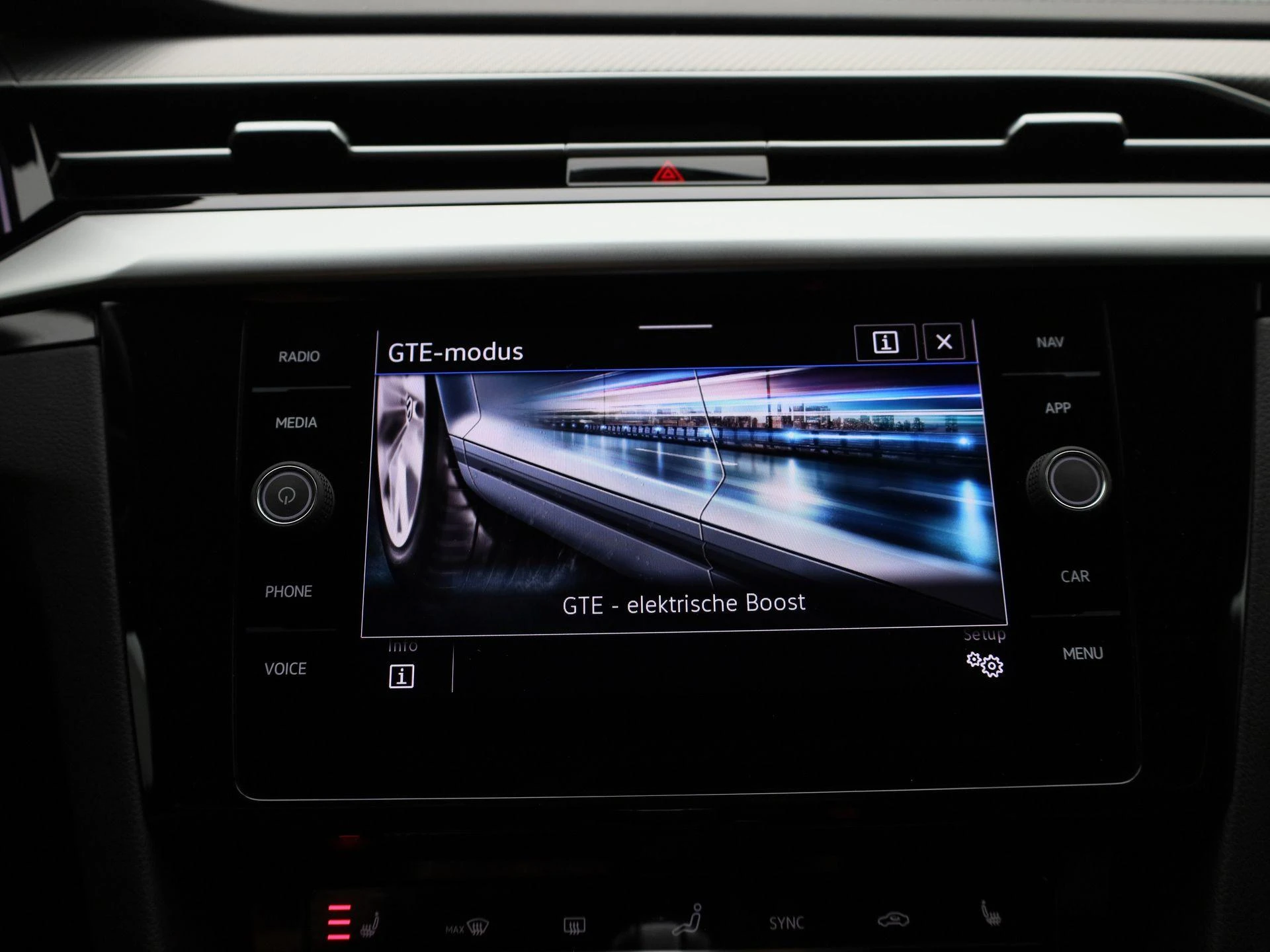 Volkswagen Arteon 1.4 TSI eHybrid R-Line Business+