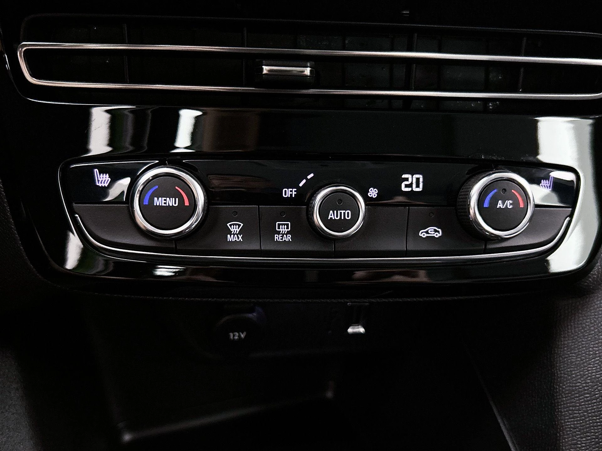 Opel Mokka-e Ultimate 50-kWh 11kw bl.