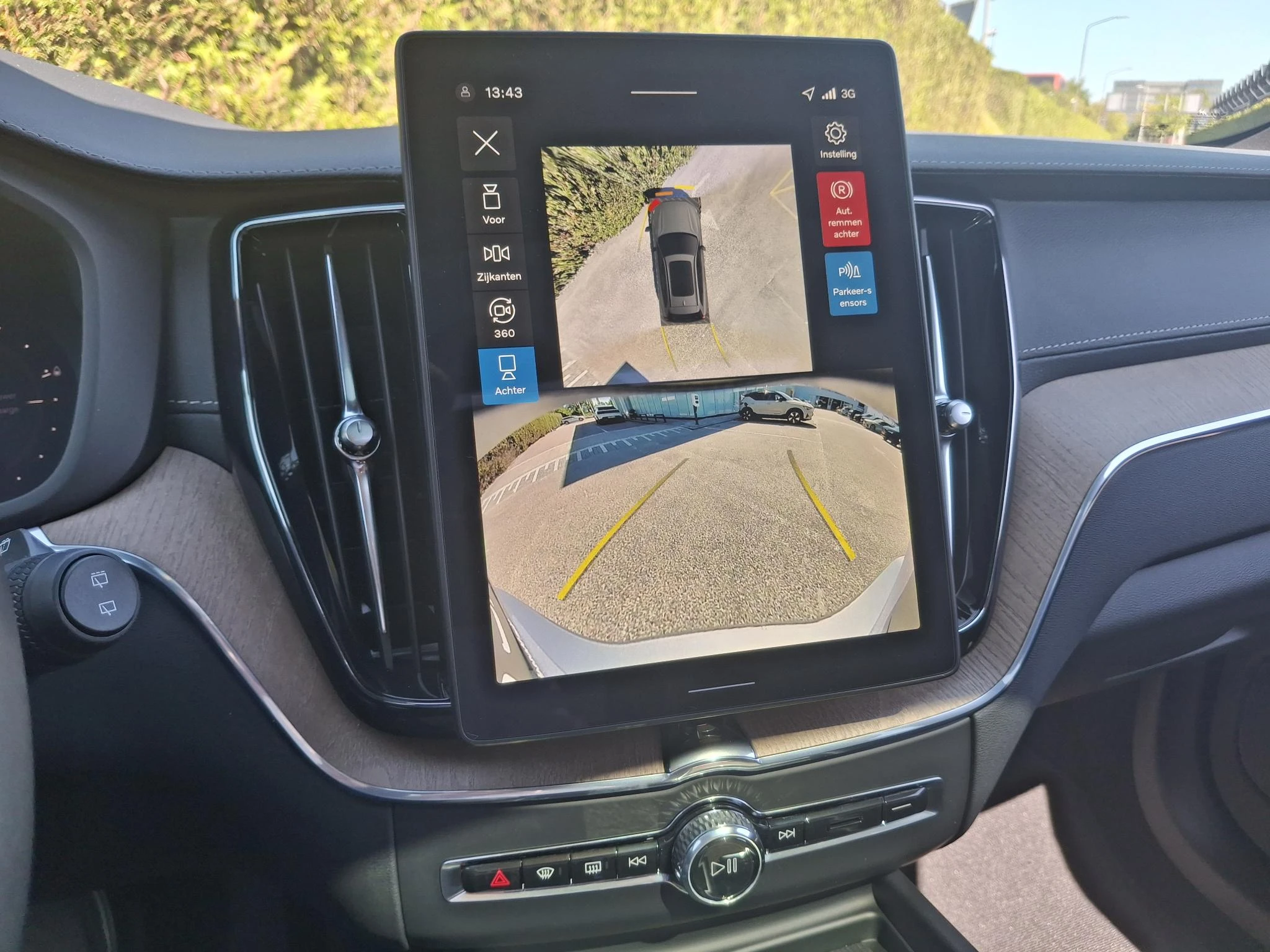 Volvo-XC60-image-19