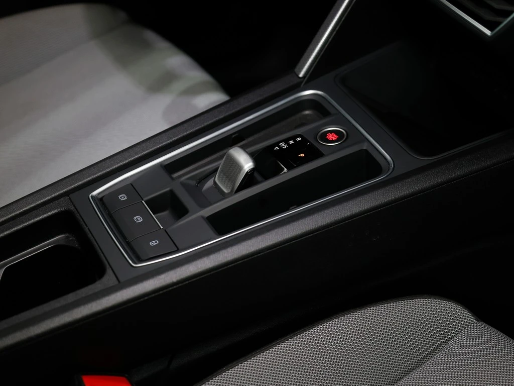 SEAT-Leon-image-8
