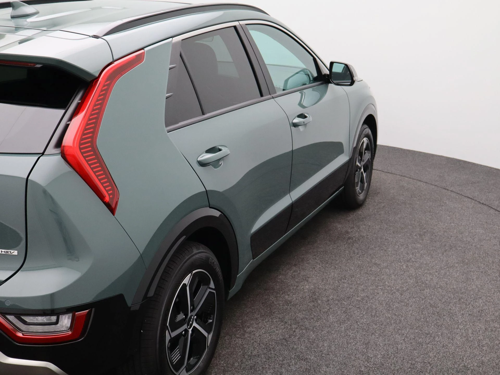 Kia-Niro-image-36