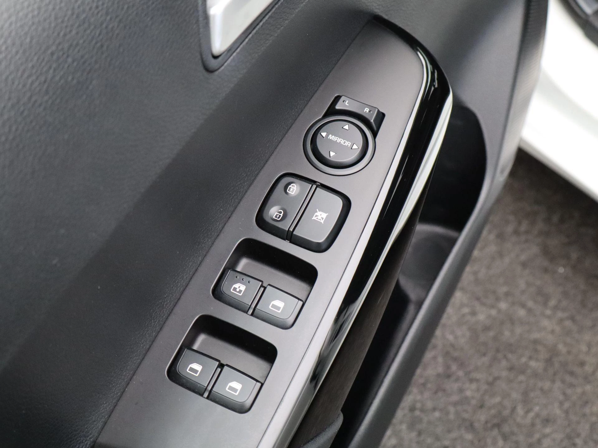 Kia Picanto 1.0 DPi DynamicLine