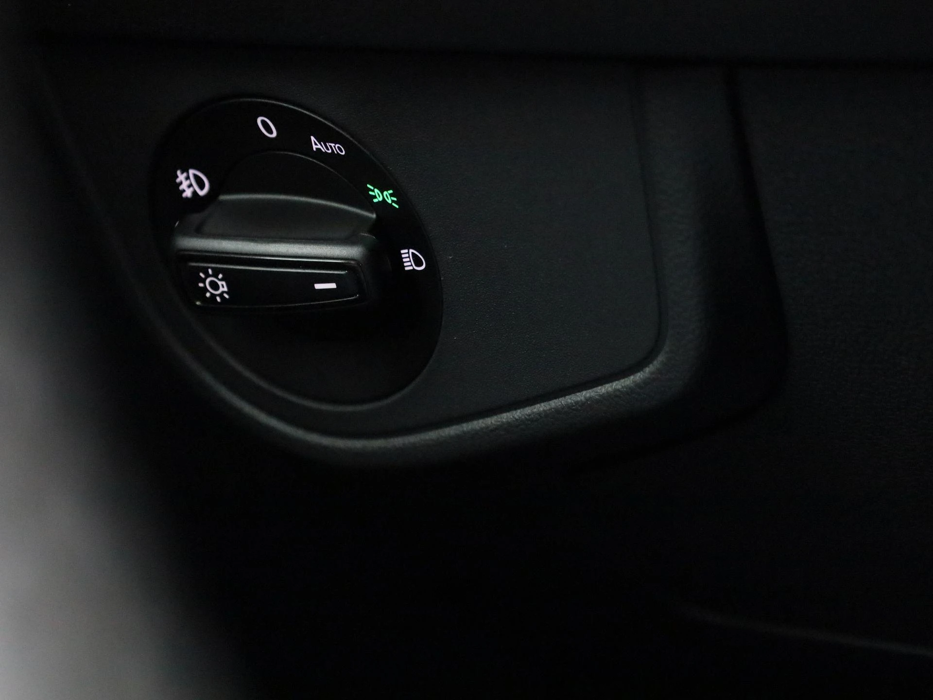 Volkswagen-Taigo-image-19