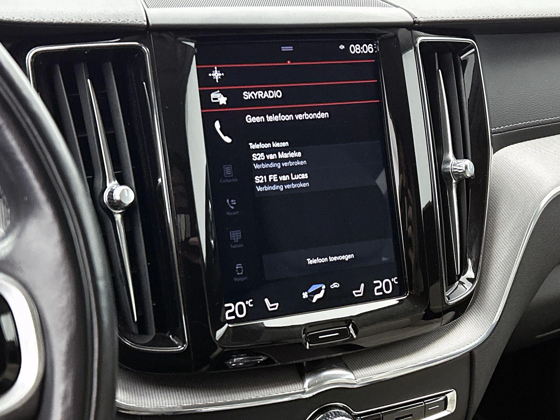 Volvo-XC60-image-17