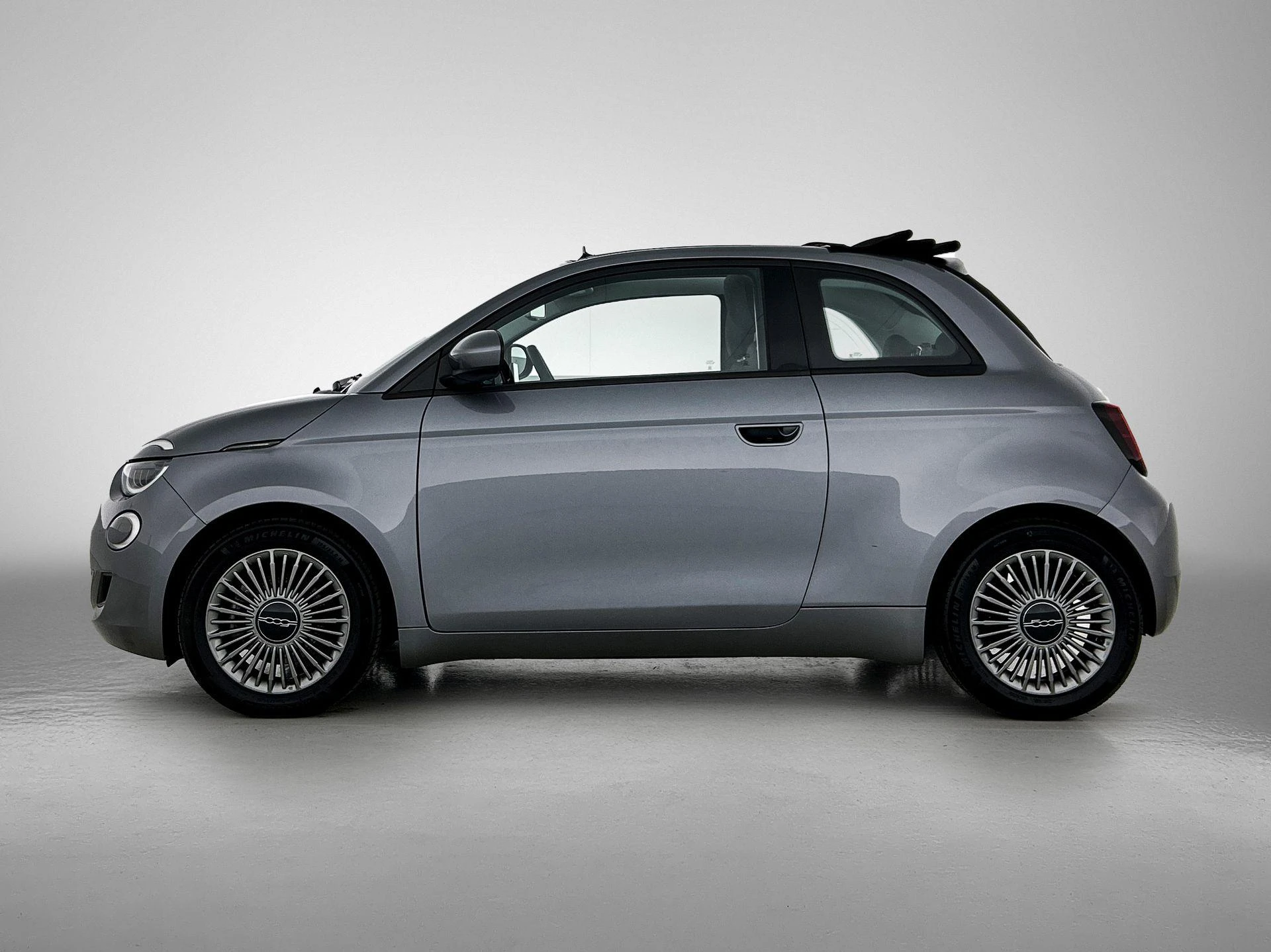 Fiat-500C-image-1