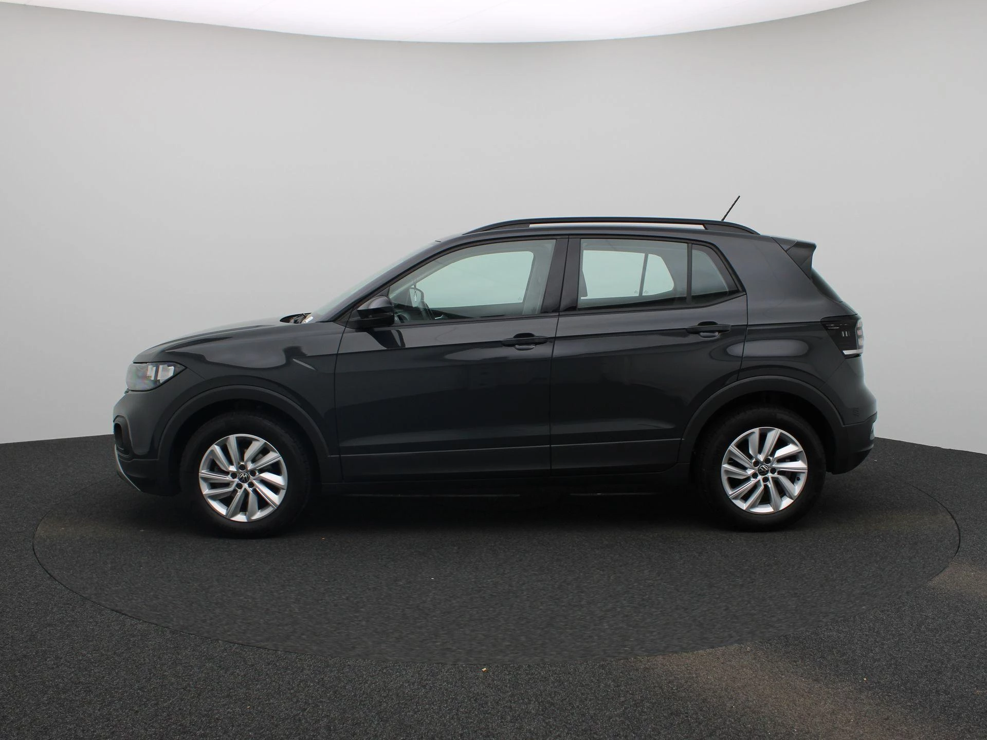 Volkswagen-T-Cross-image-3