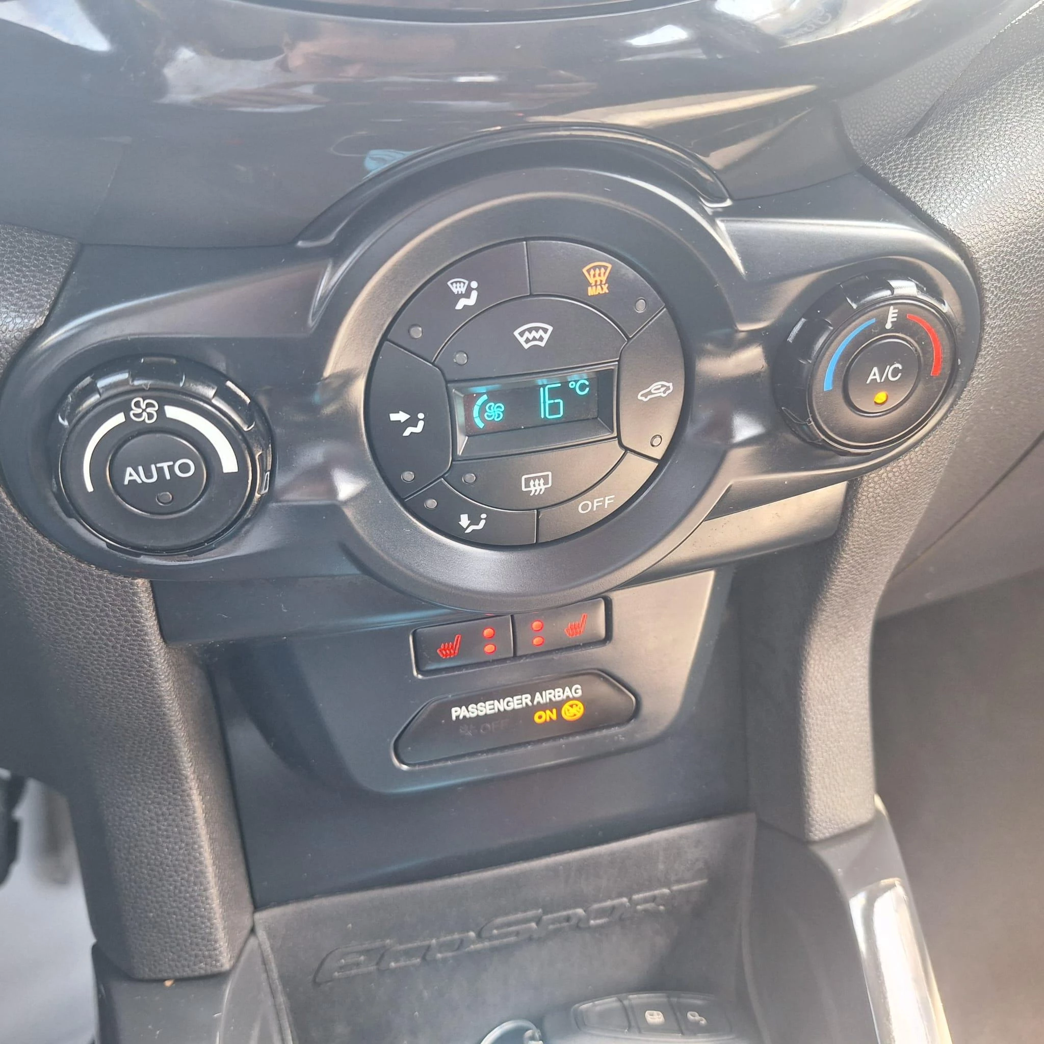Ford-EcoSport-image-13