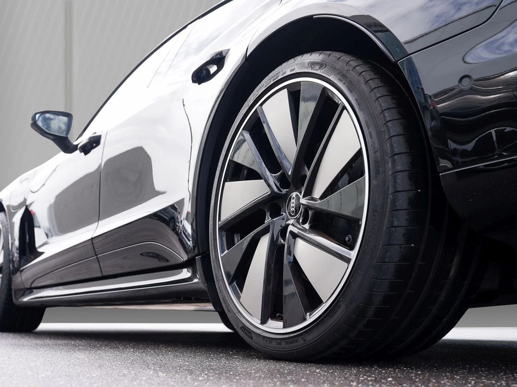 Audi e-tron GT Matrix ACC TopView B&O Leder