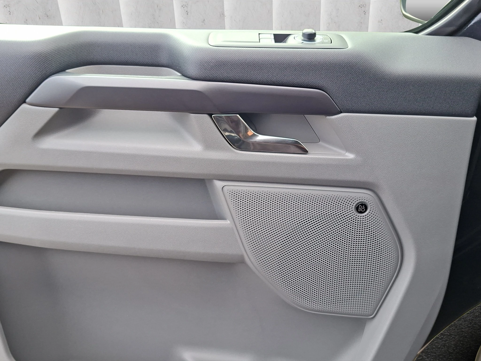 Ford-Tourneo Custom-image-15