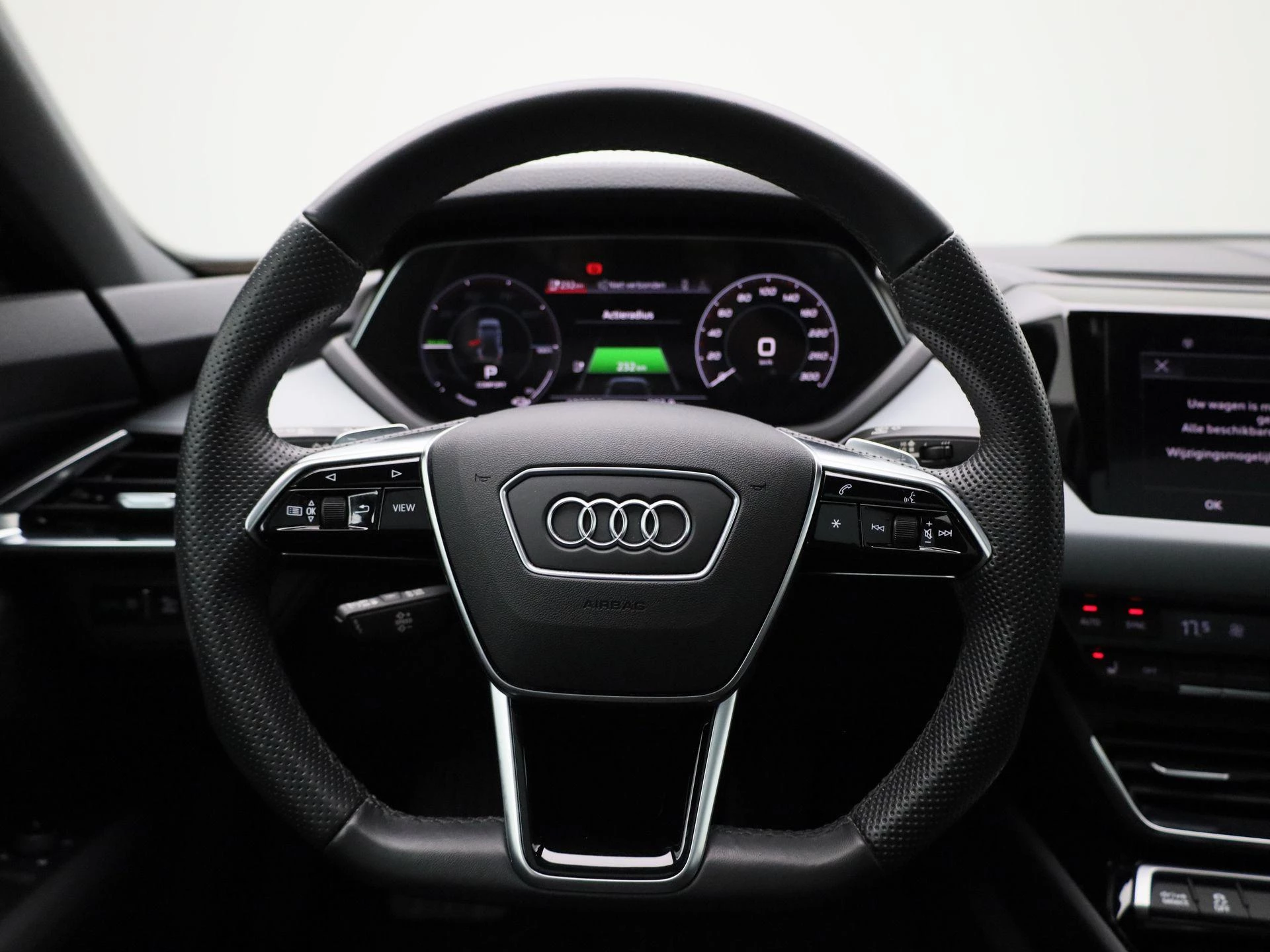 Audi e-tron GT 93 kWh 476 PK