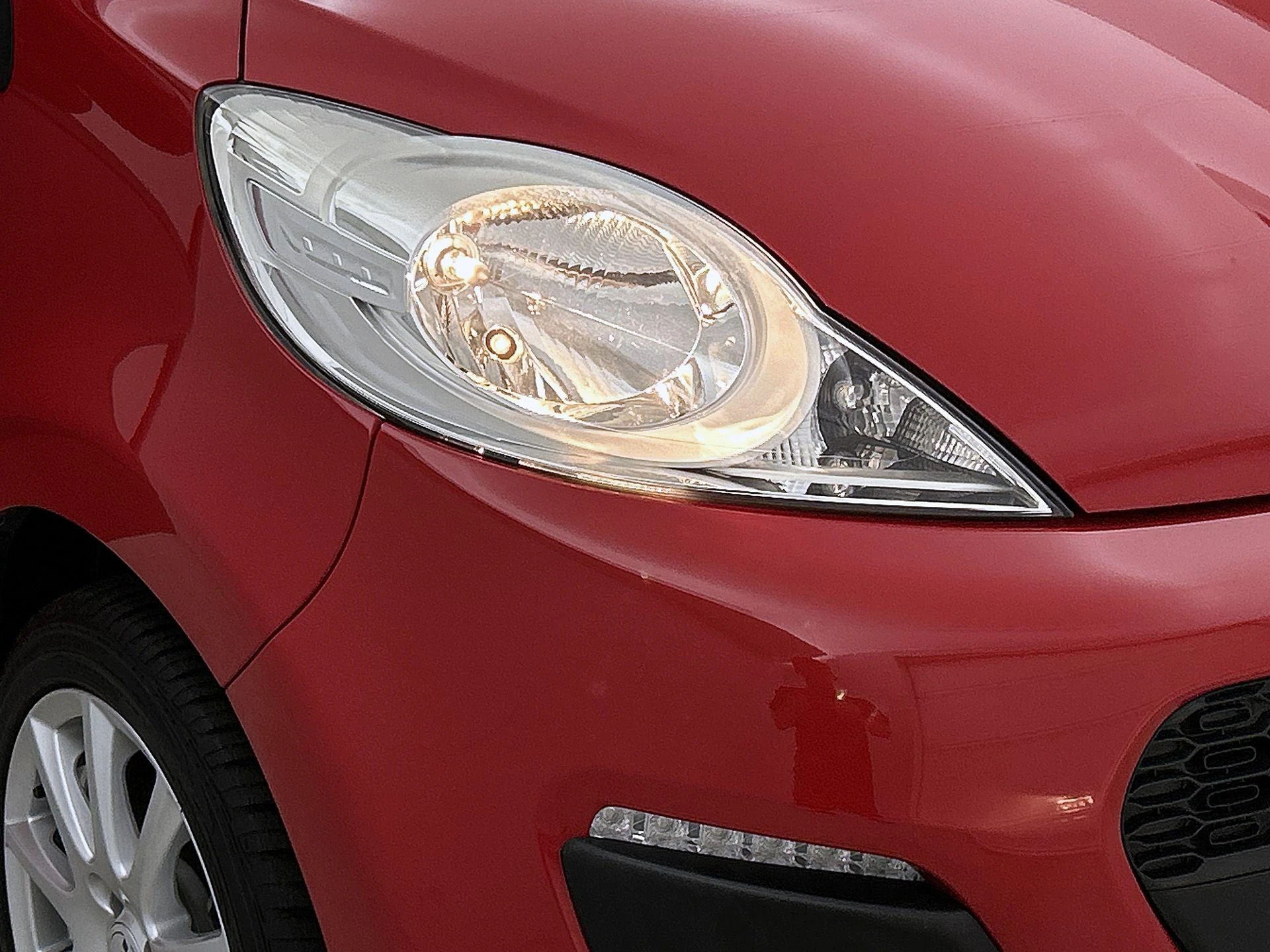 Peugeot-107-image-17
