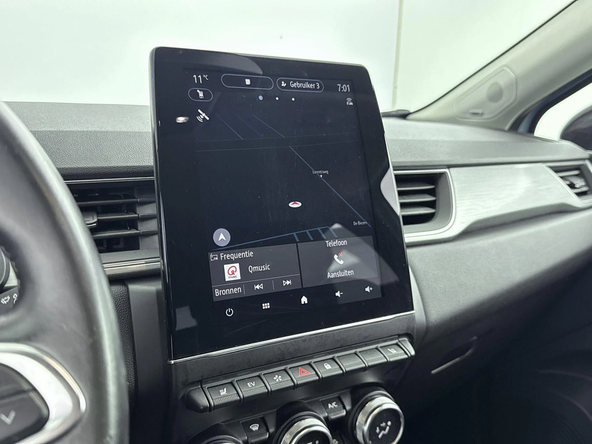 Renault-Captur-image-18