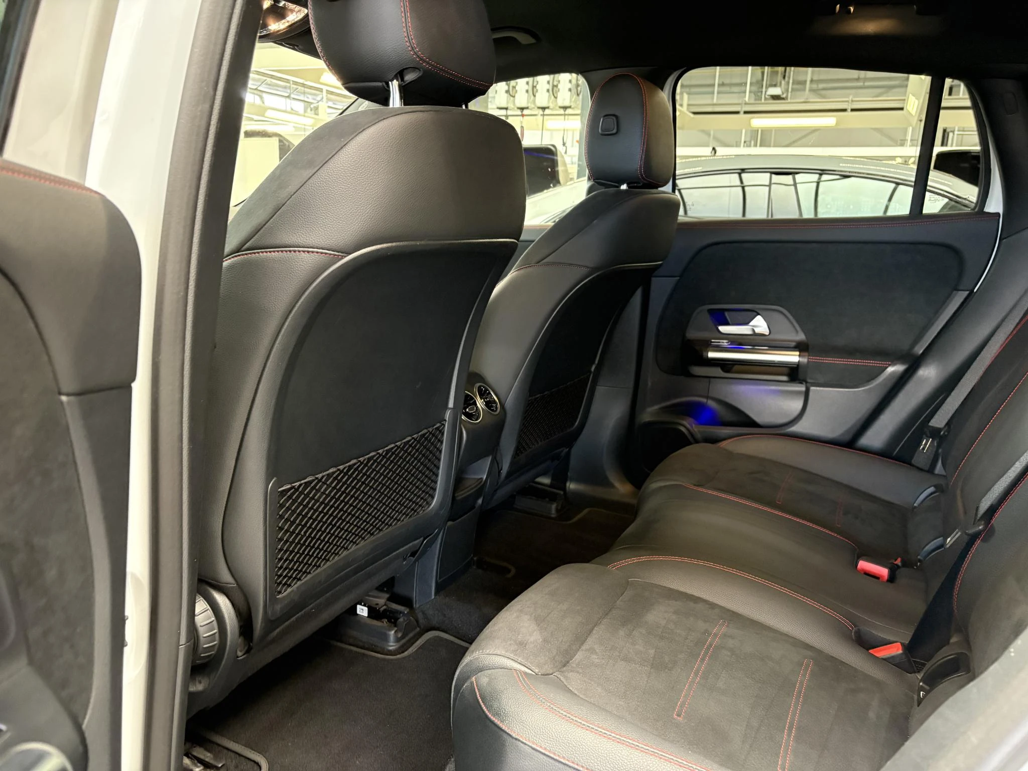 Mercedes-Benz-EQA-image-13
