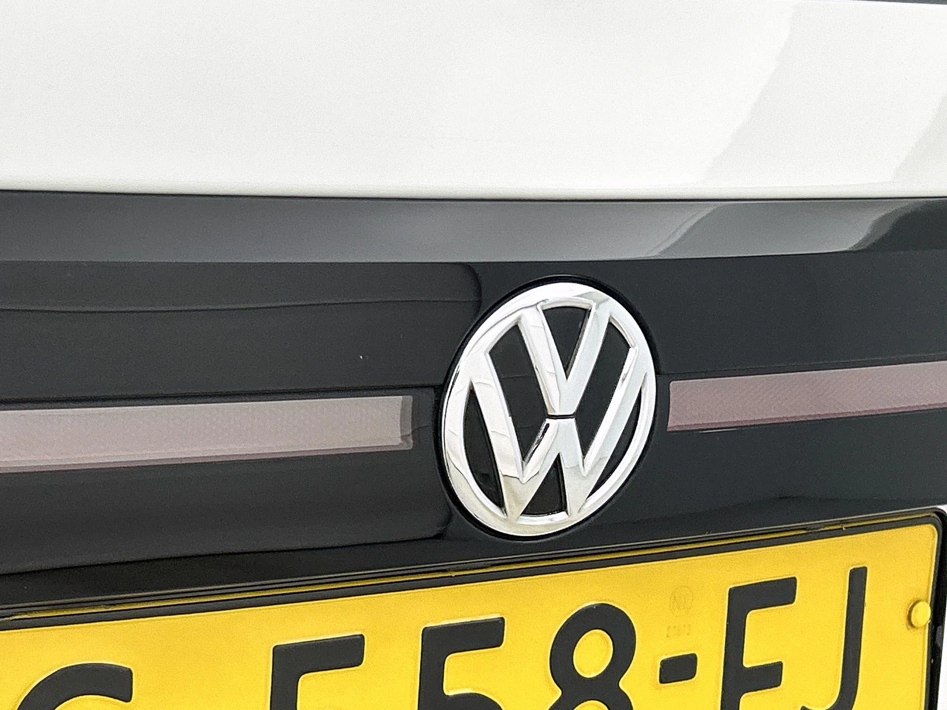 Volkswagen-T-Cross-image-20