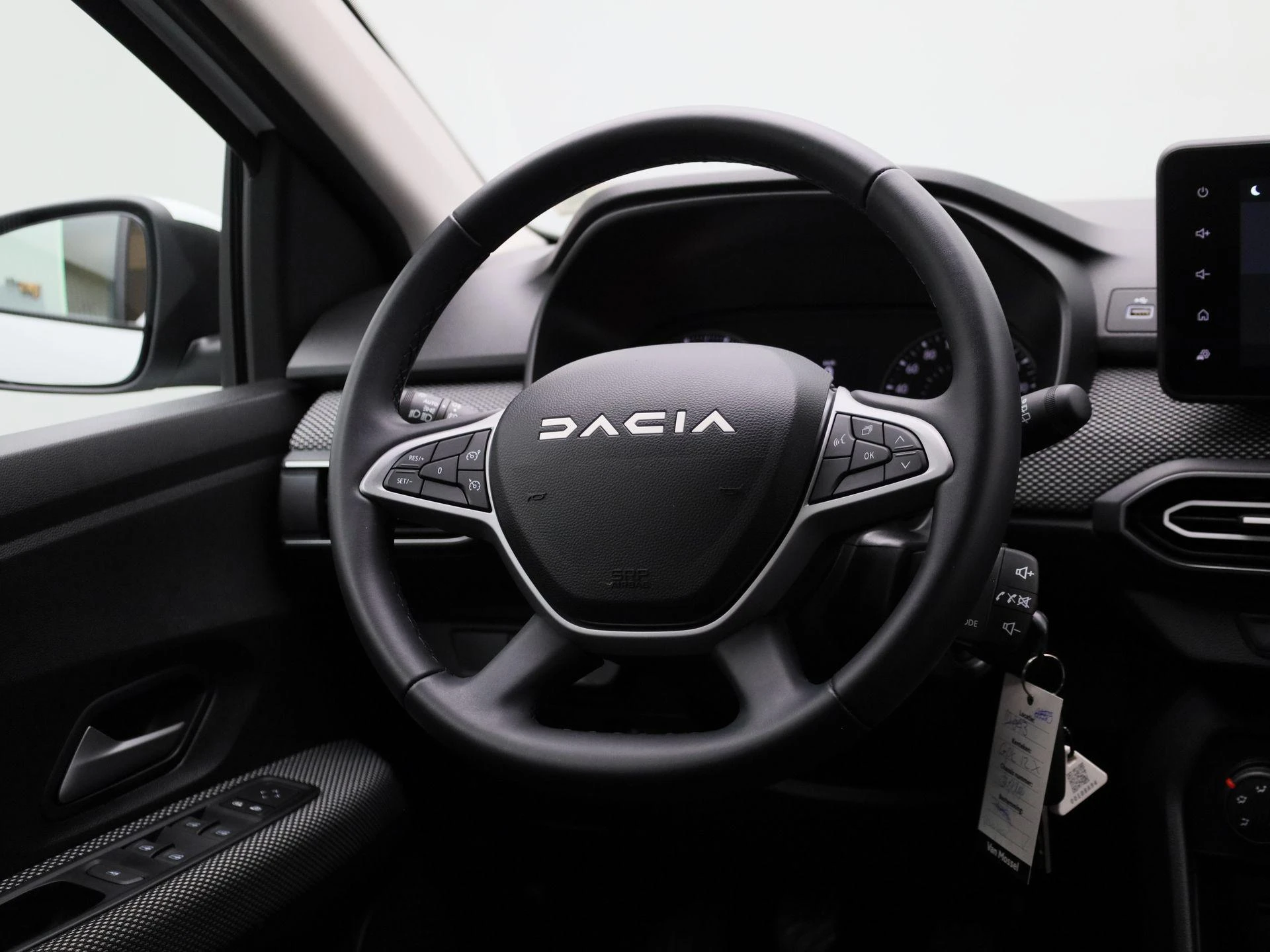 Dacia Sandero - 10