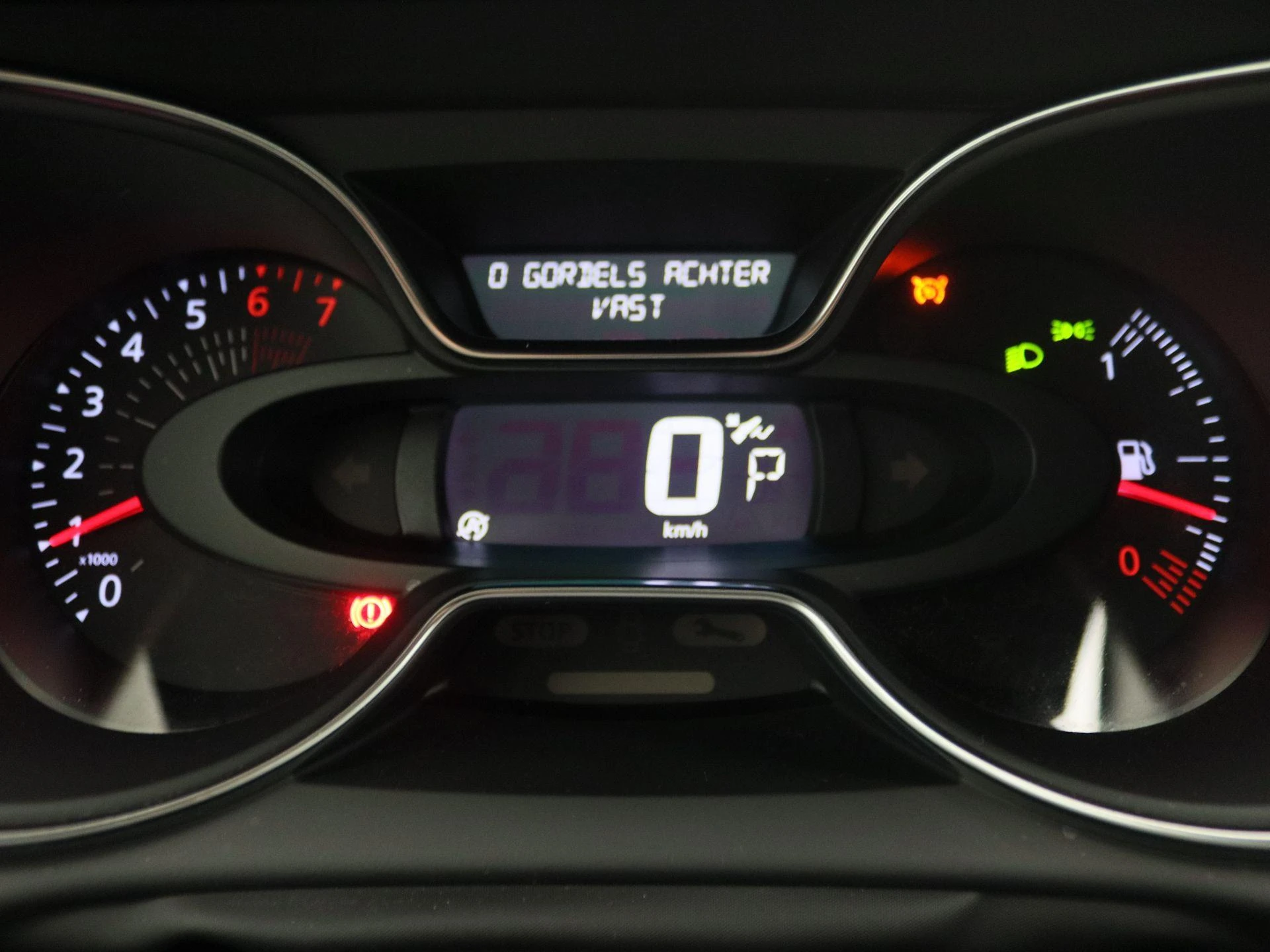 Renault-Captur-image-7