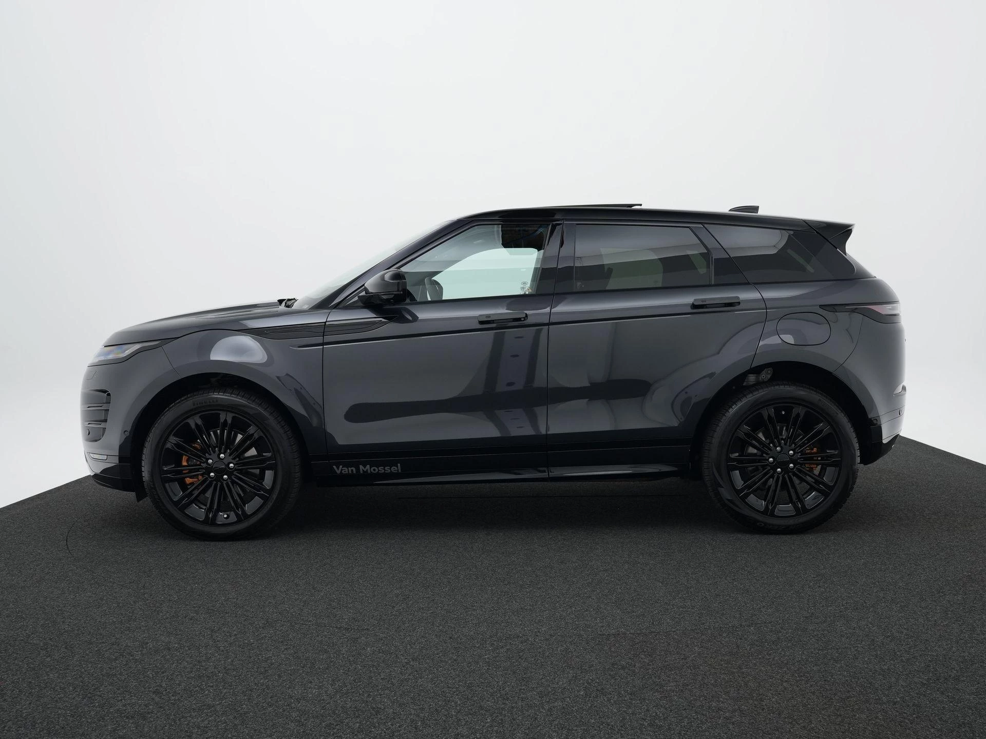 Land Rover-Range Rover Evoque-image-4