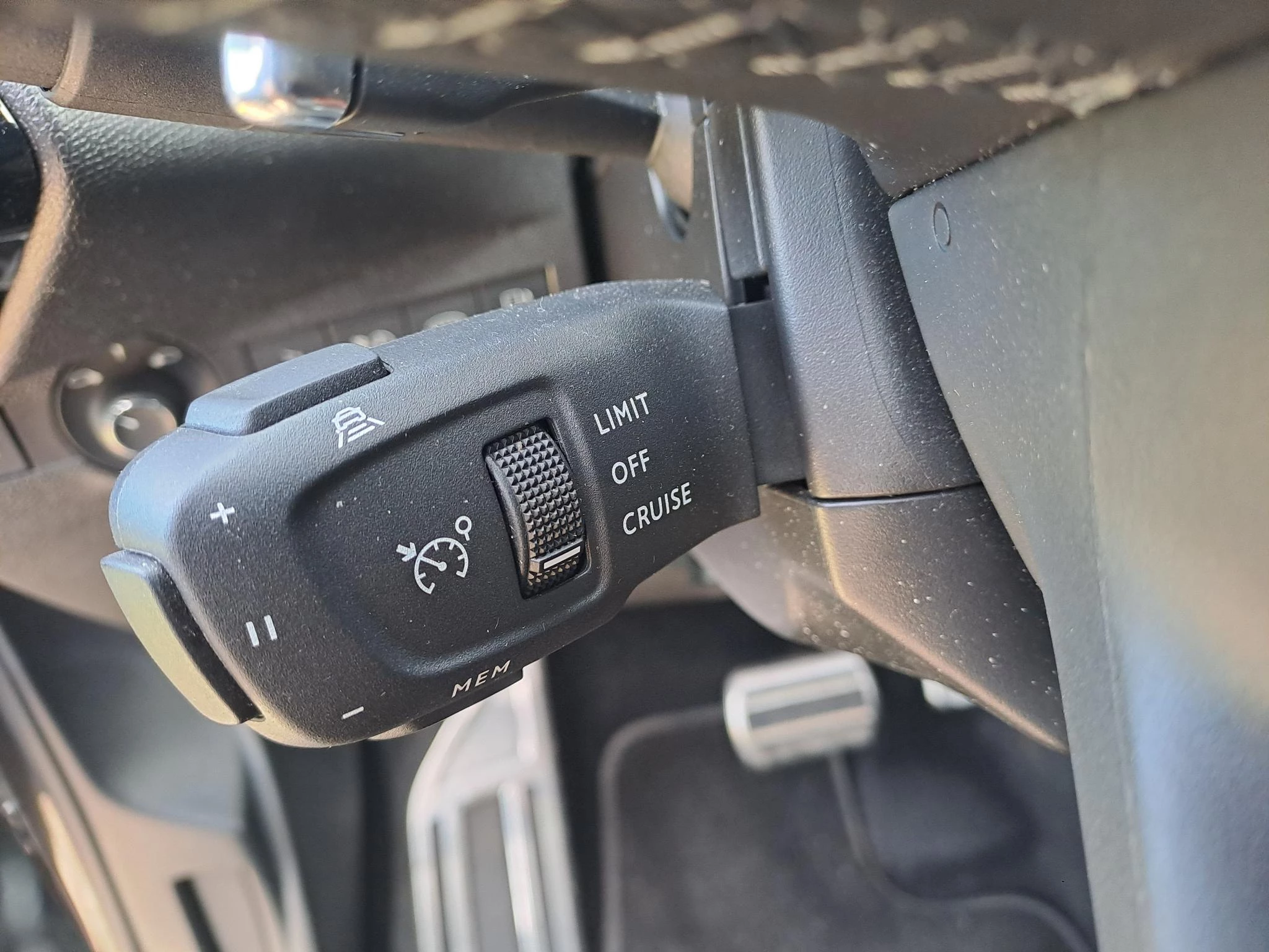 DS DS 7 1.6 PHEV 300 4x4 Etoile