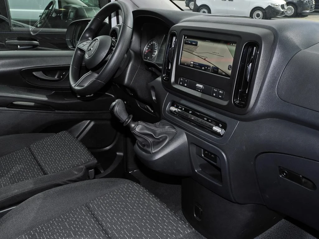 Mercedes-Benz-Vito 116-image-7