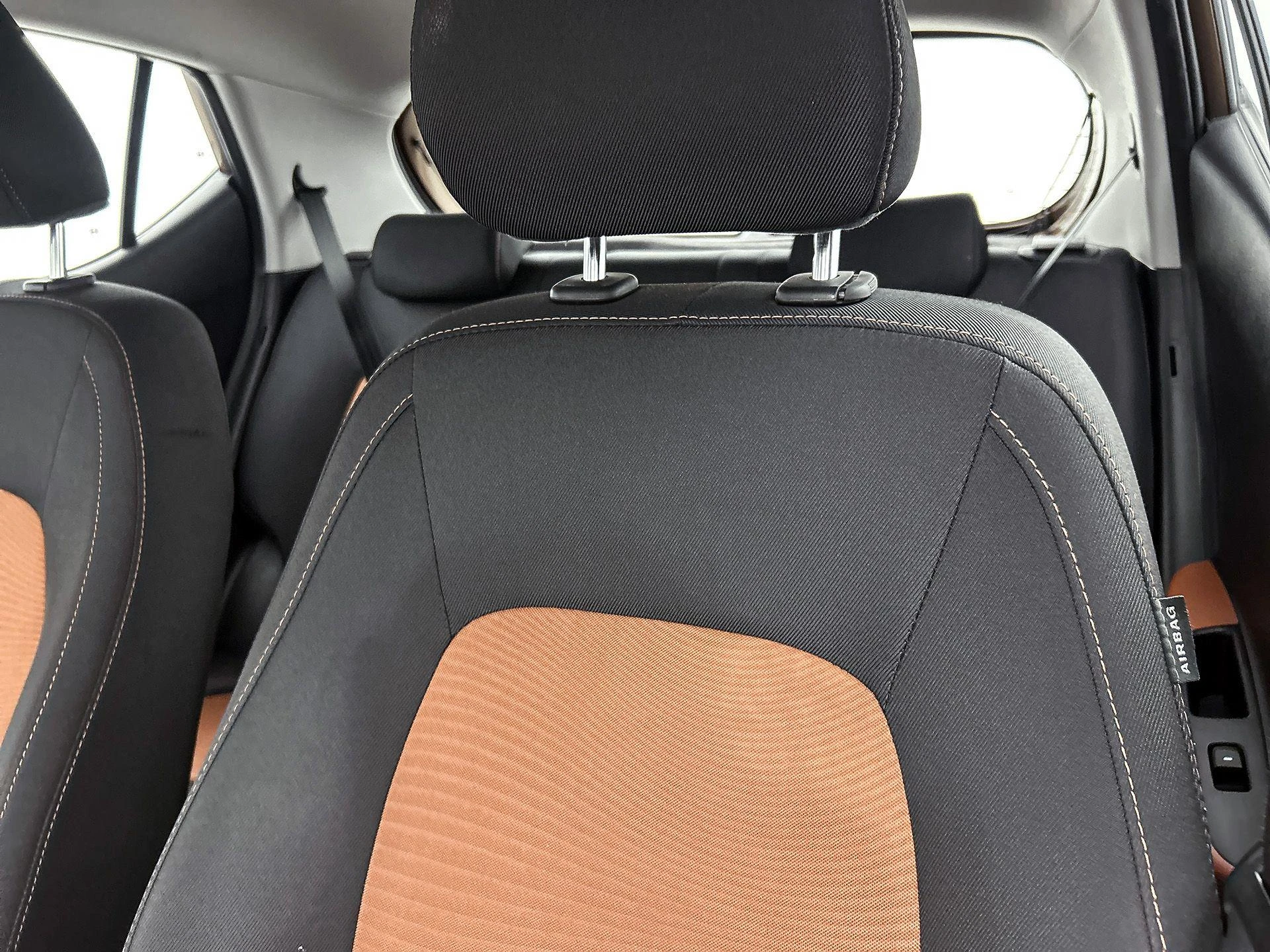Hyundai-i10-image-13
