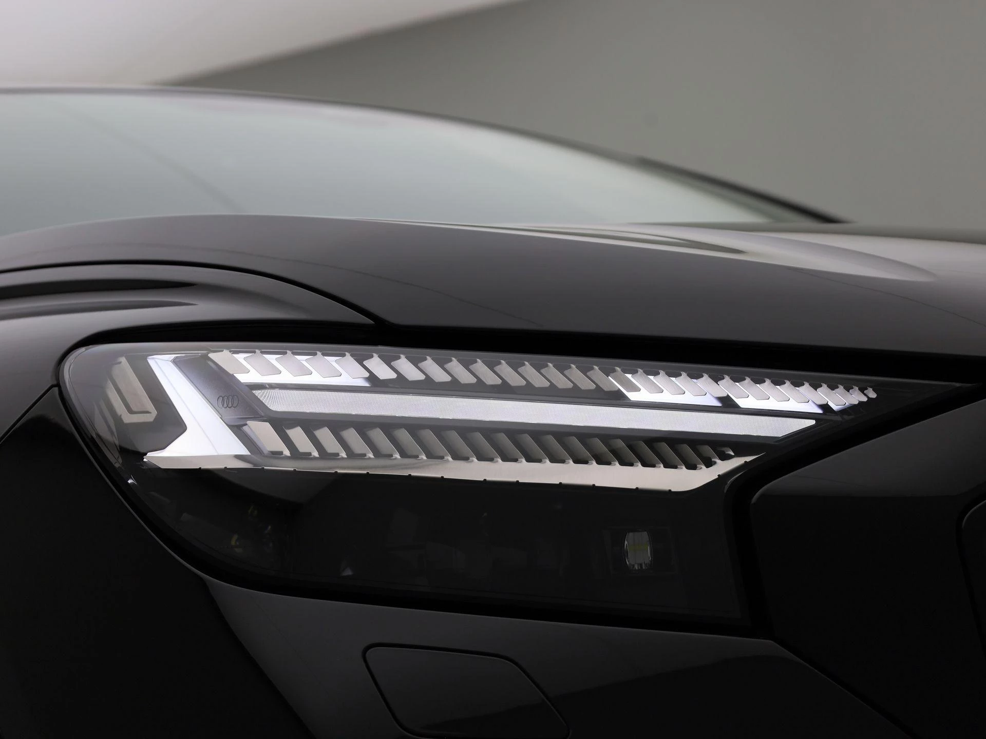 Audi-Q4 e-tron-image-52