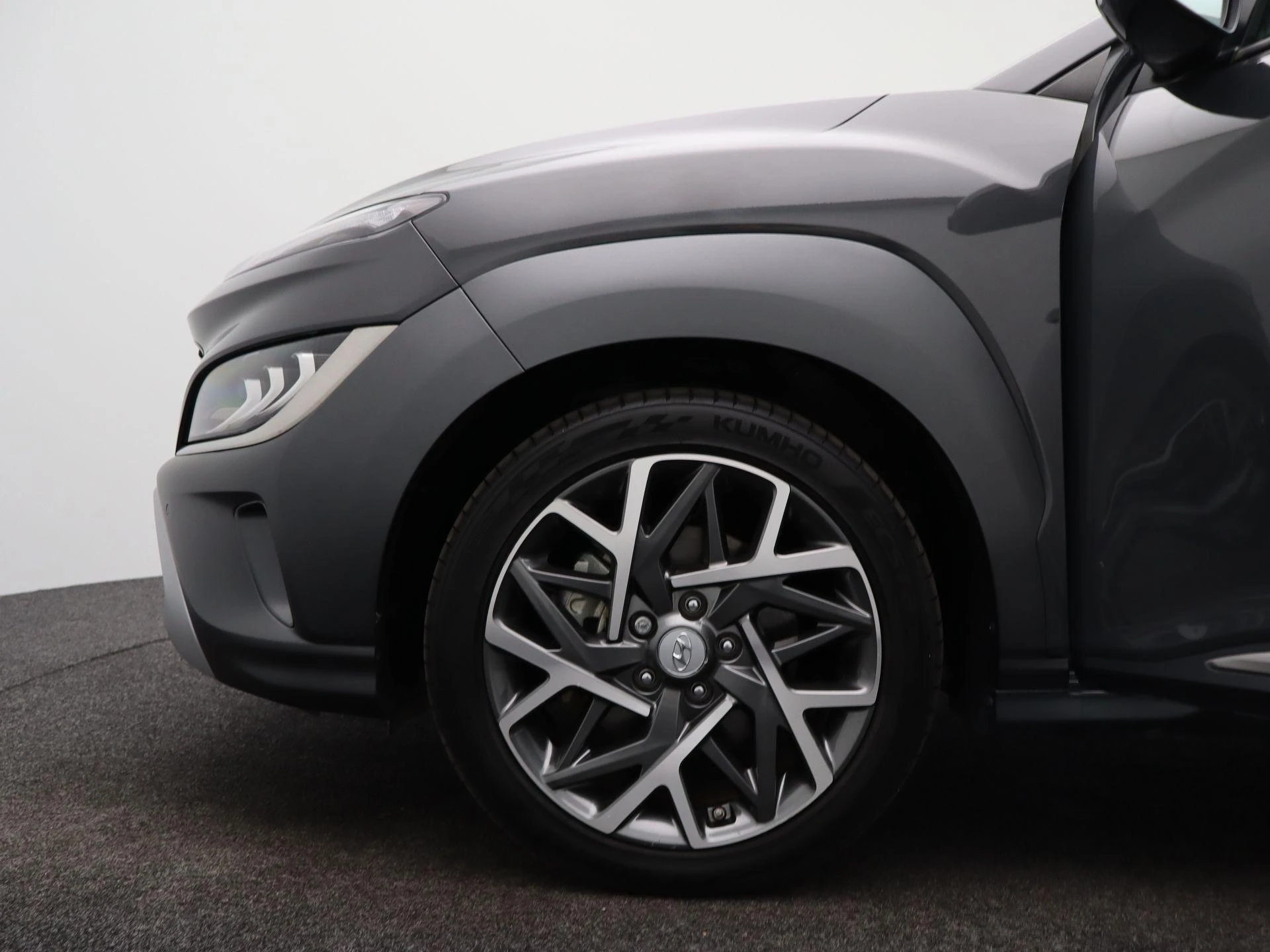 Hyundai-Kona-image-14