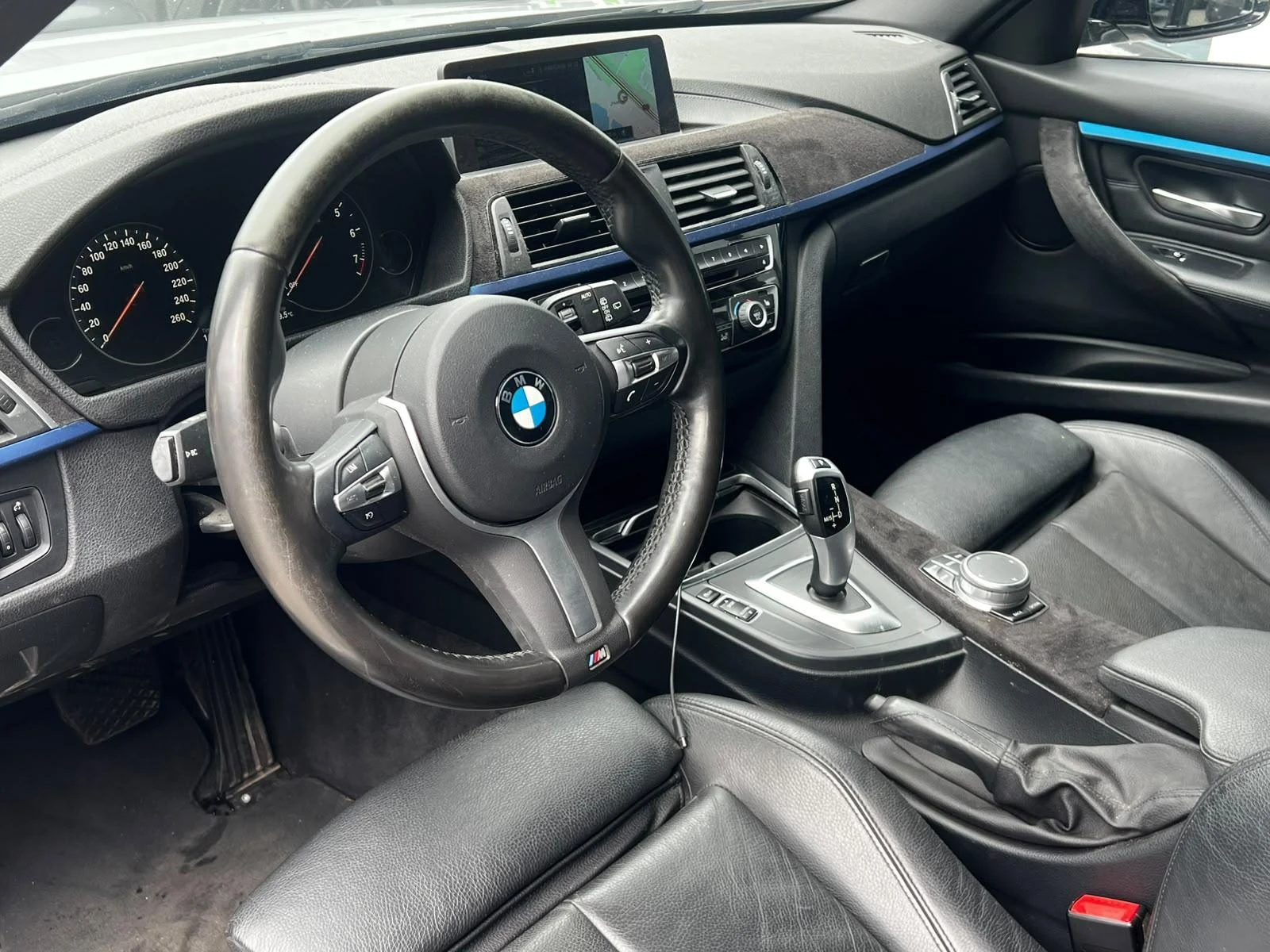 BMW-3 Serie-image-2