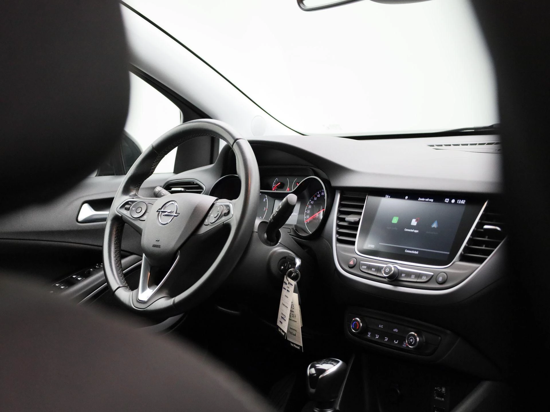 Opel-Crossland-image-32