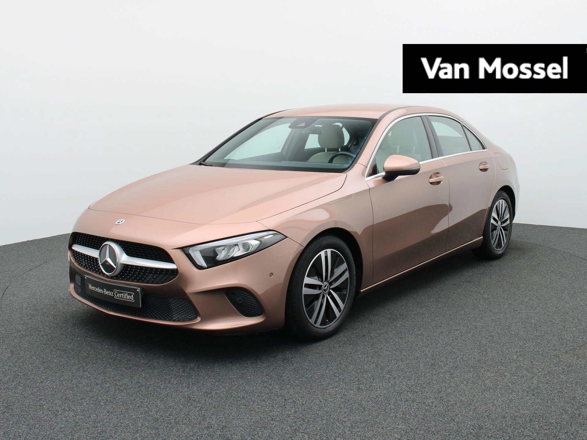 Mercedes-Benz-A-Klasse-image-0