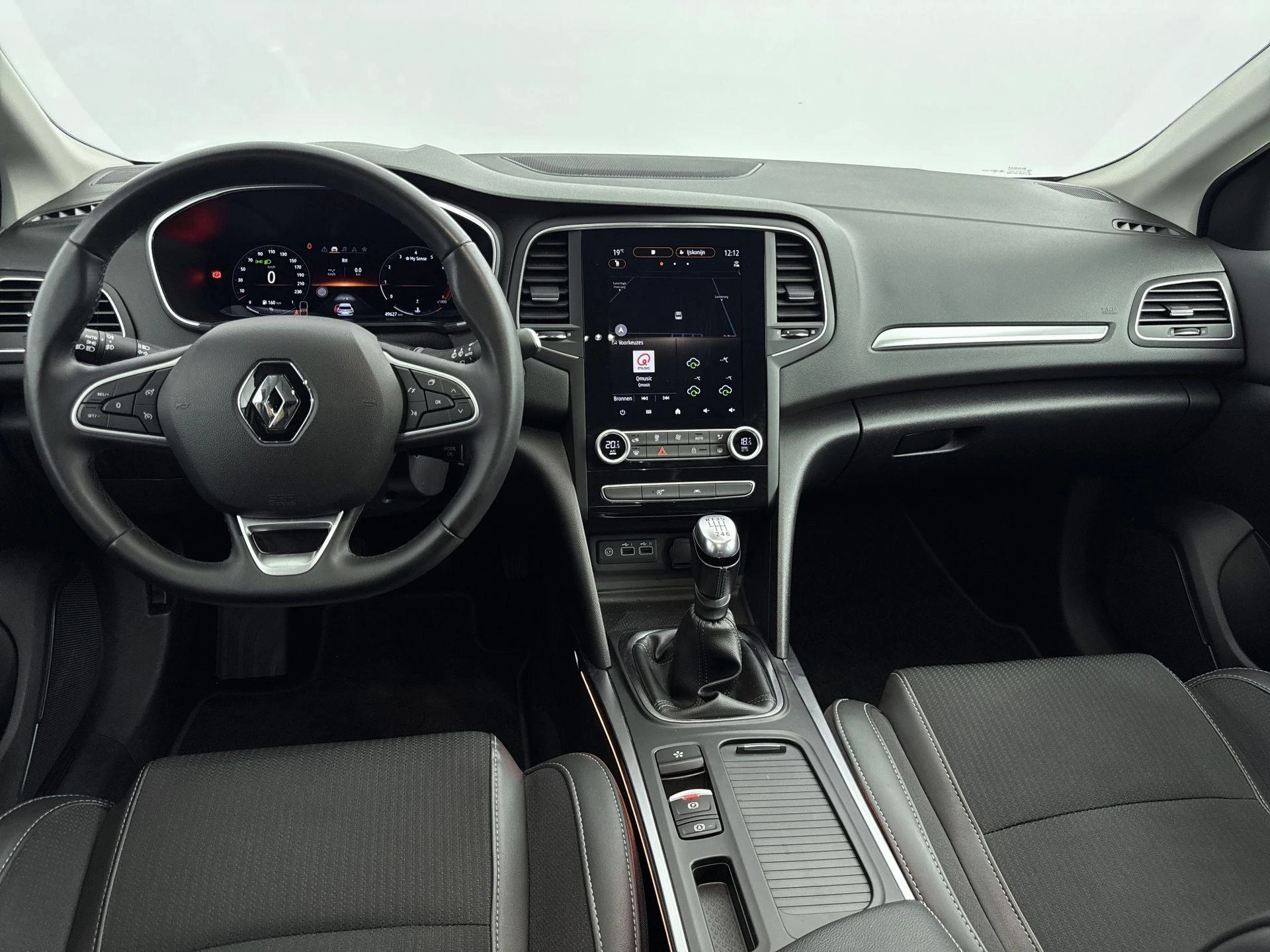 Renault-Mégane Estate-image-17