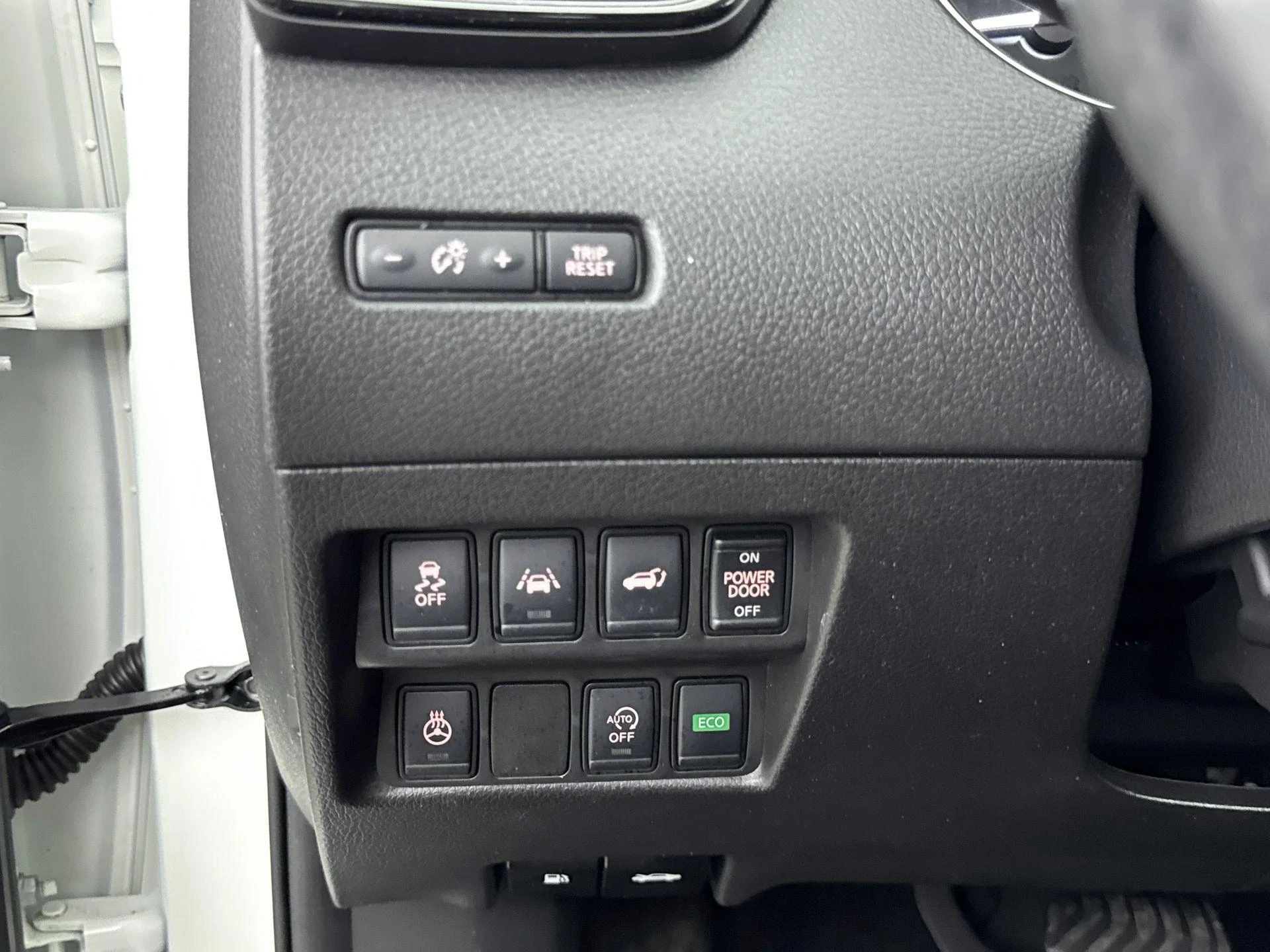 Nissan-X-Trail-image-21