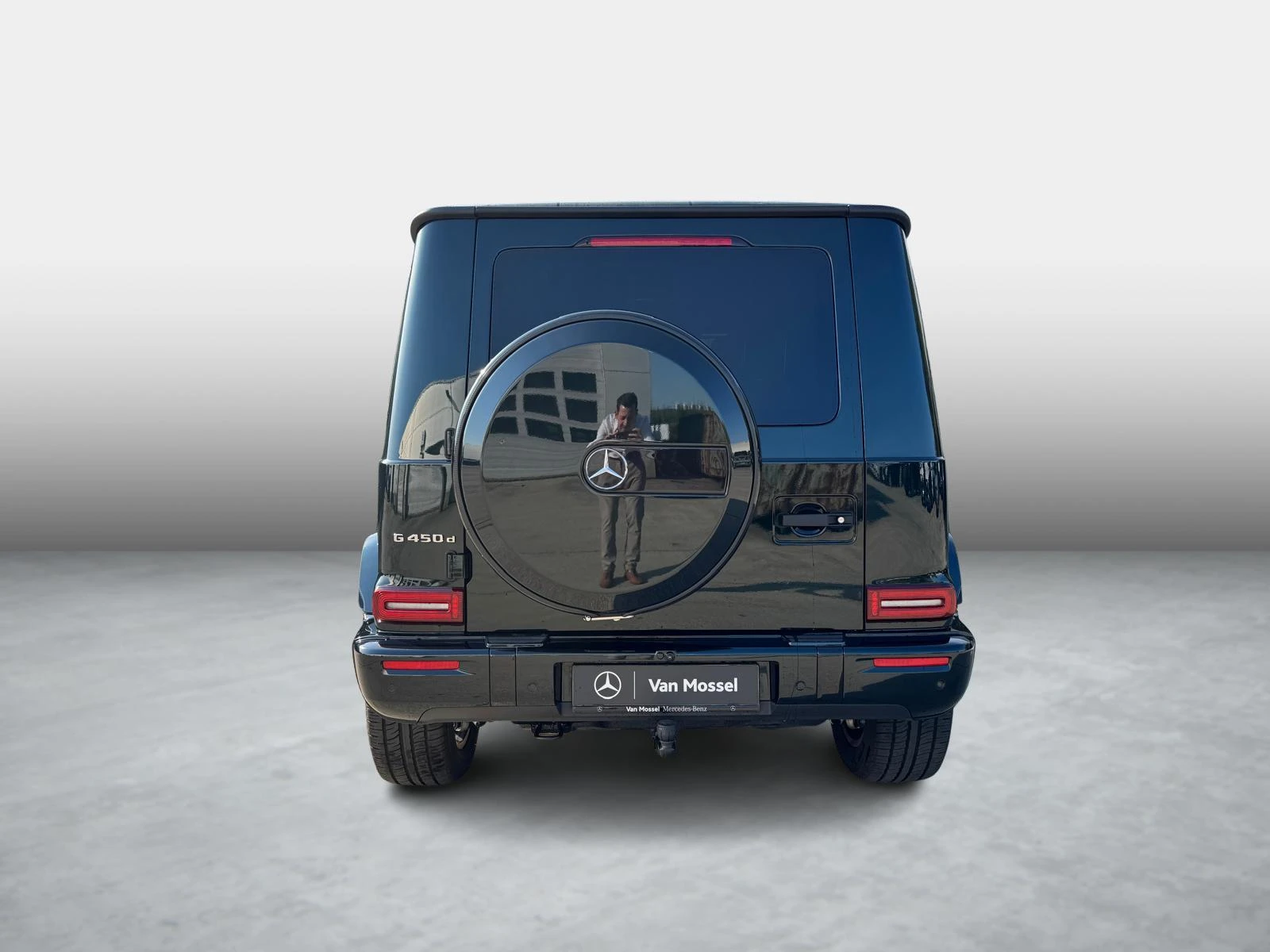 Mercedes-Benz-G-Klasse-image-5