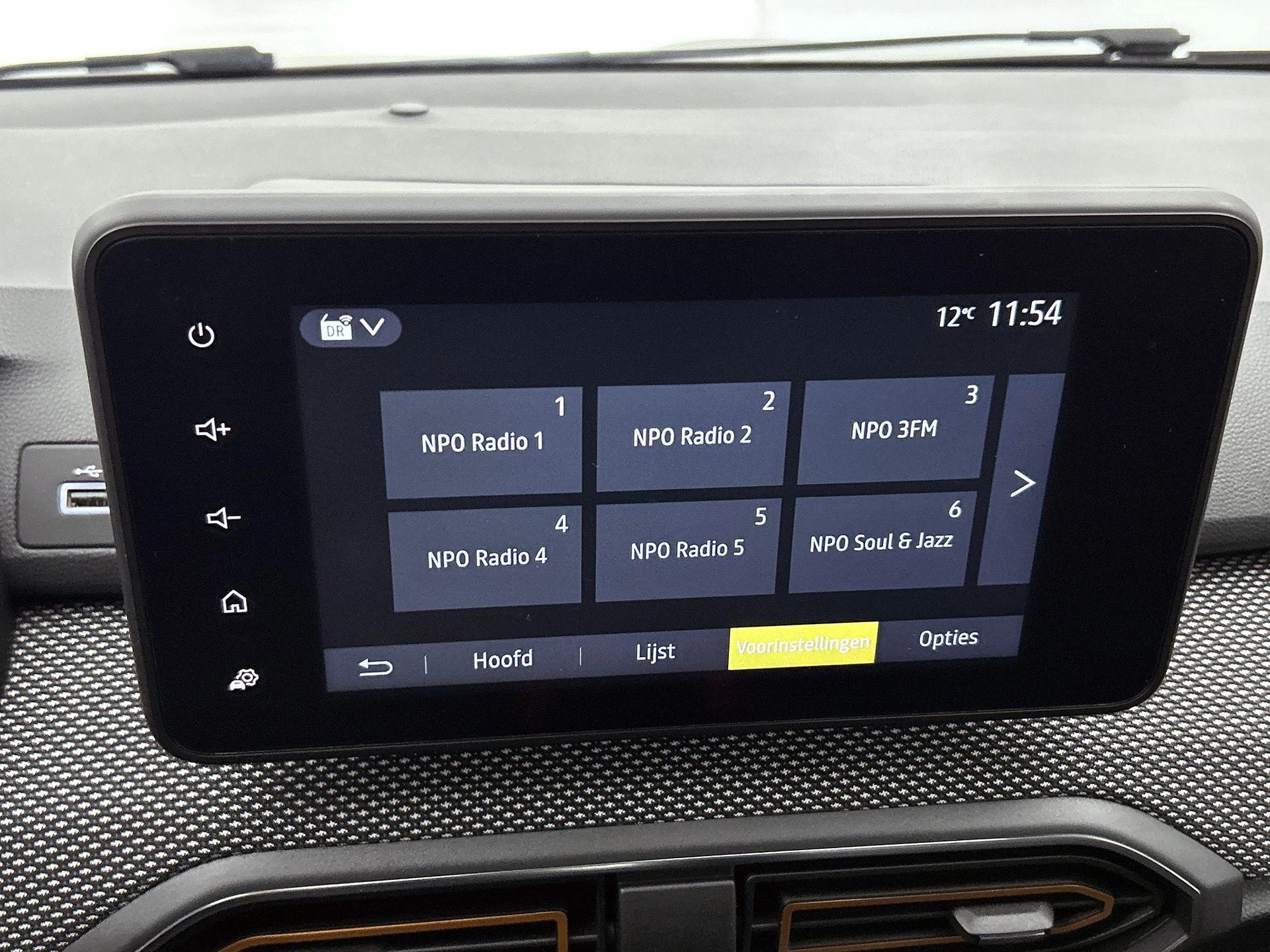 Dacia-Sandero Stepway-image-6
