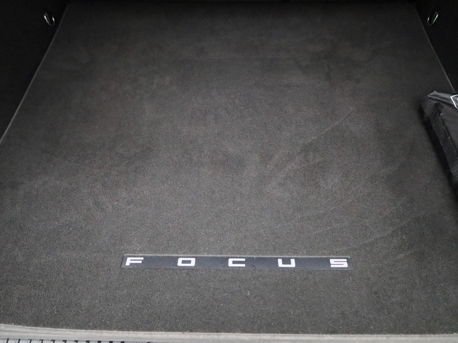 Ford Focus Wagon 1.5 EcoBoost ST Line X Business