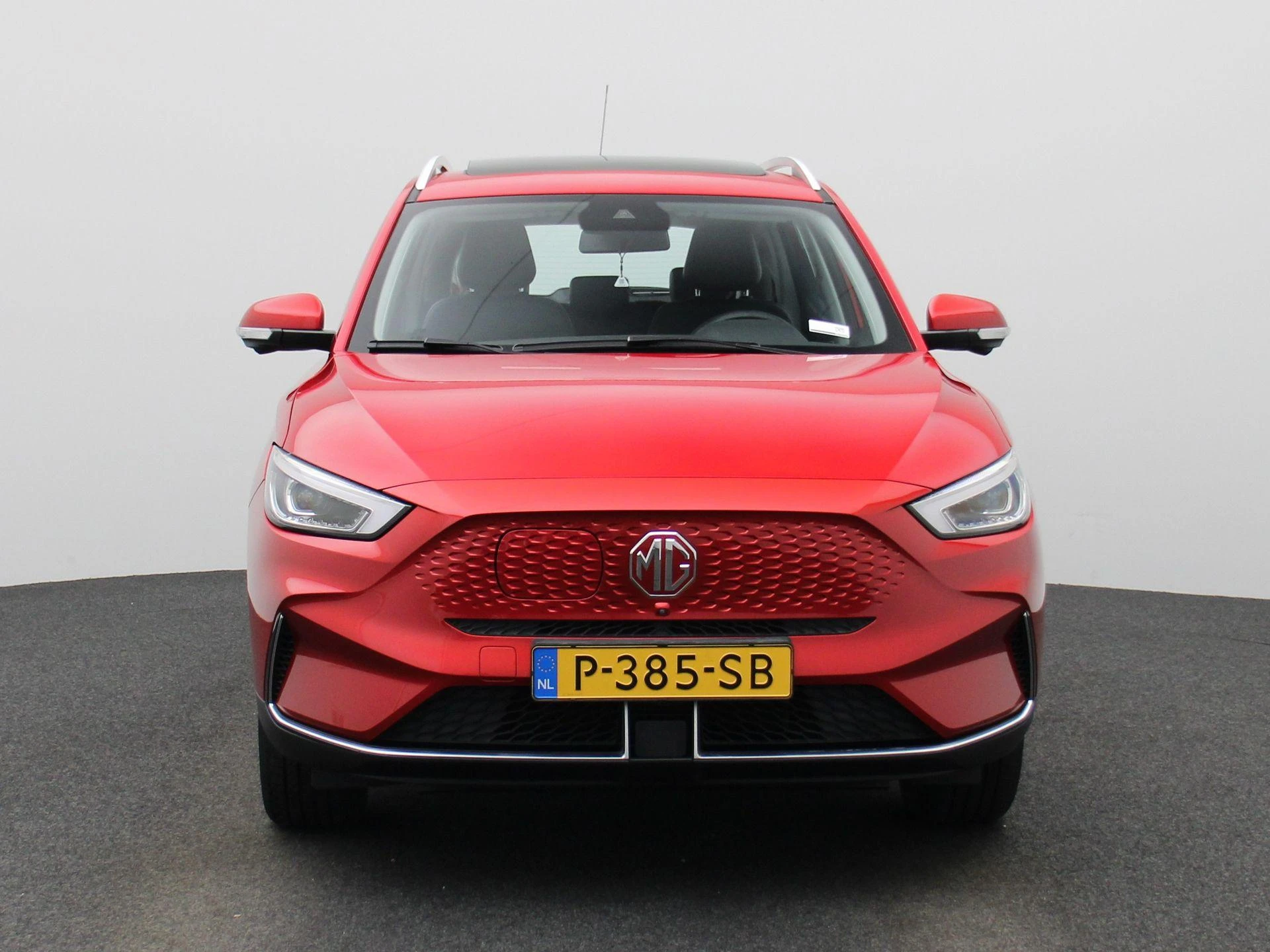 MG-ZS EV-image-2