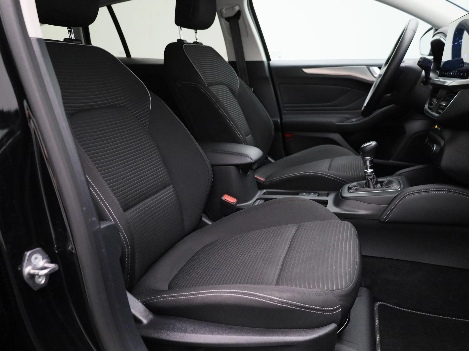 Ford Focus Clipper 1.0i EcoBoost MHEV 92kW Connected