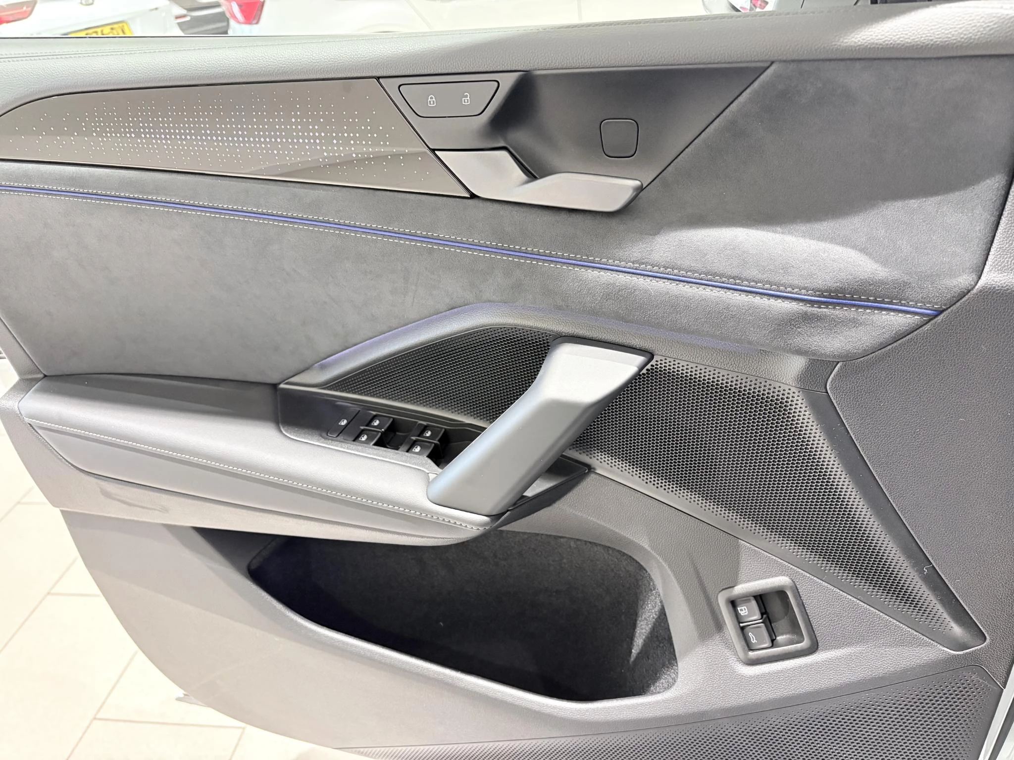 Volkswagen-Tiguan-image-15