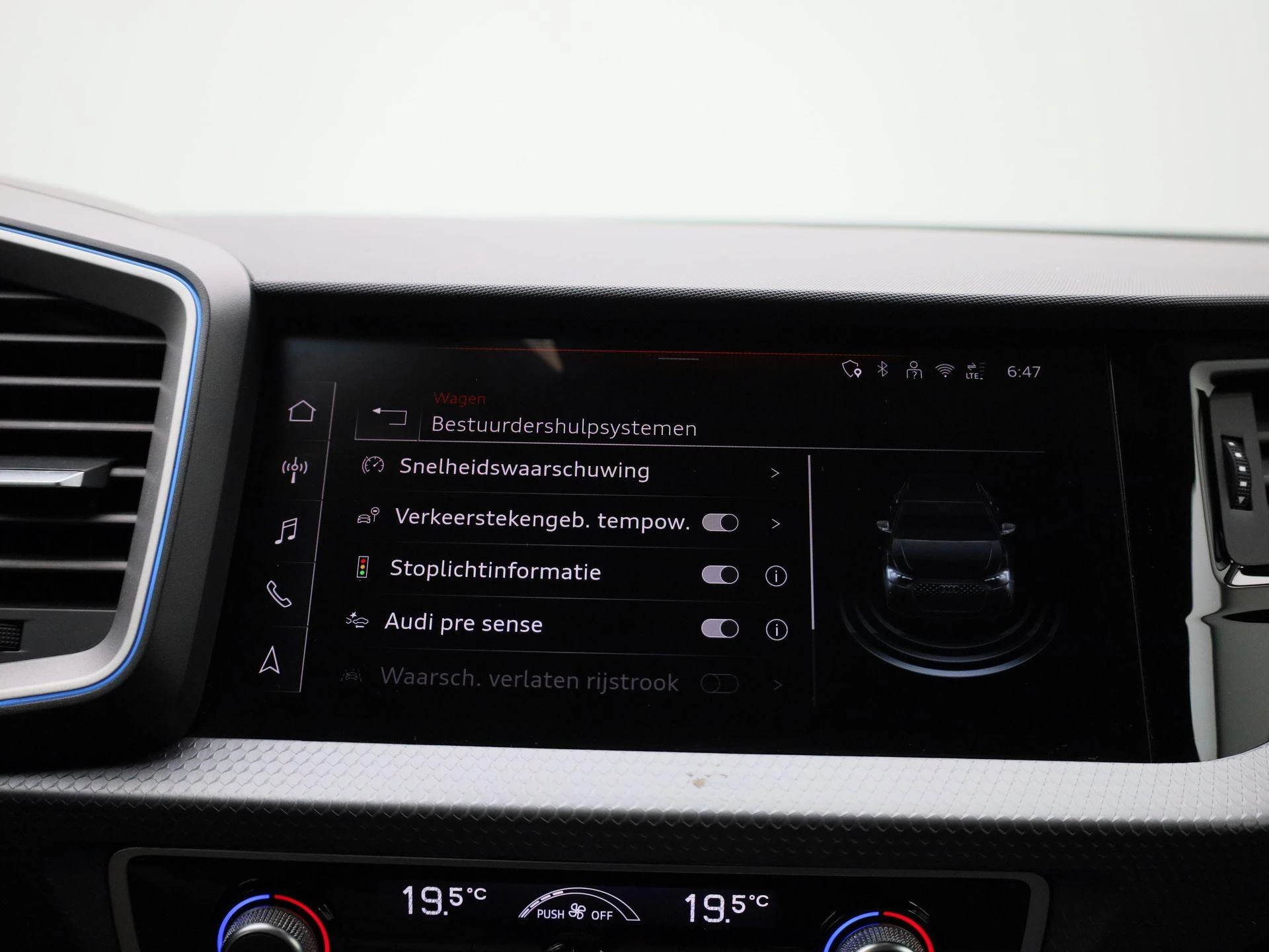 Audi-A1 Sportback-image-30