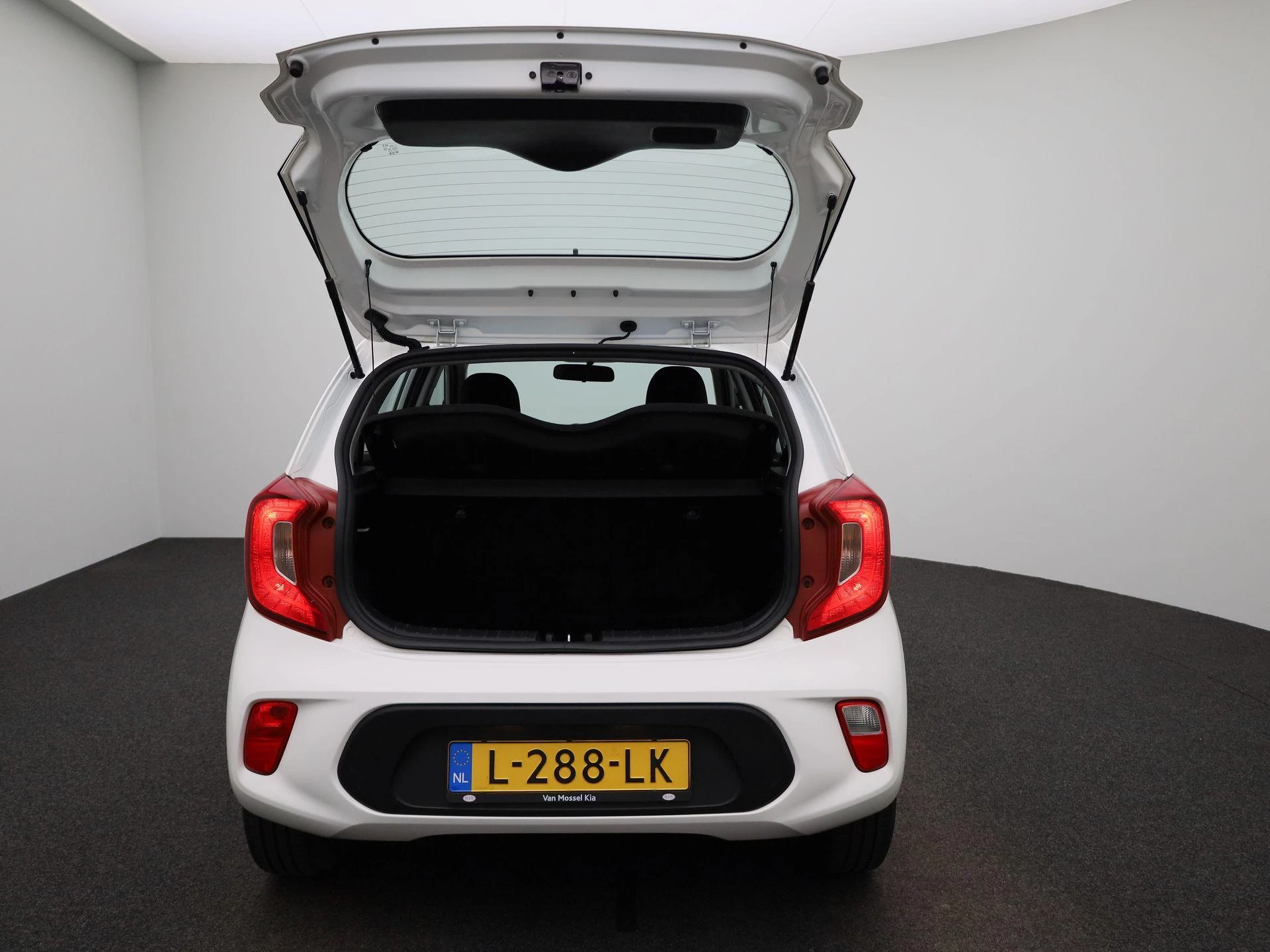 Kia-Picanto-image-10