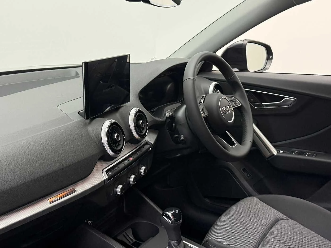 Audi-Q2-image-28