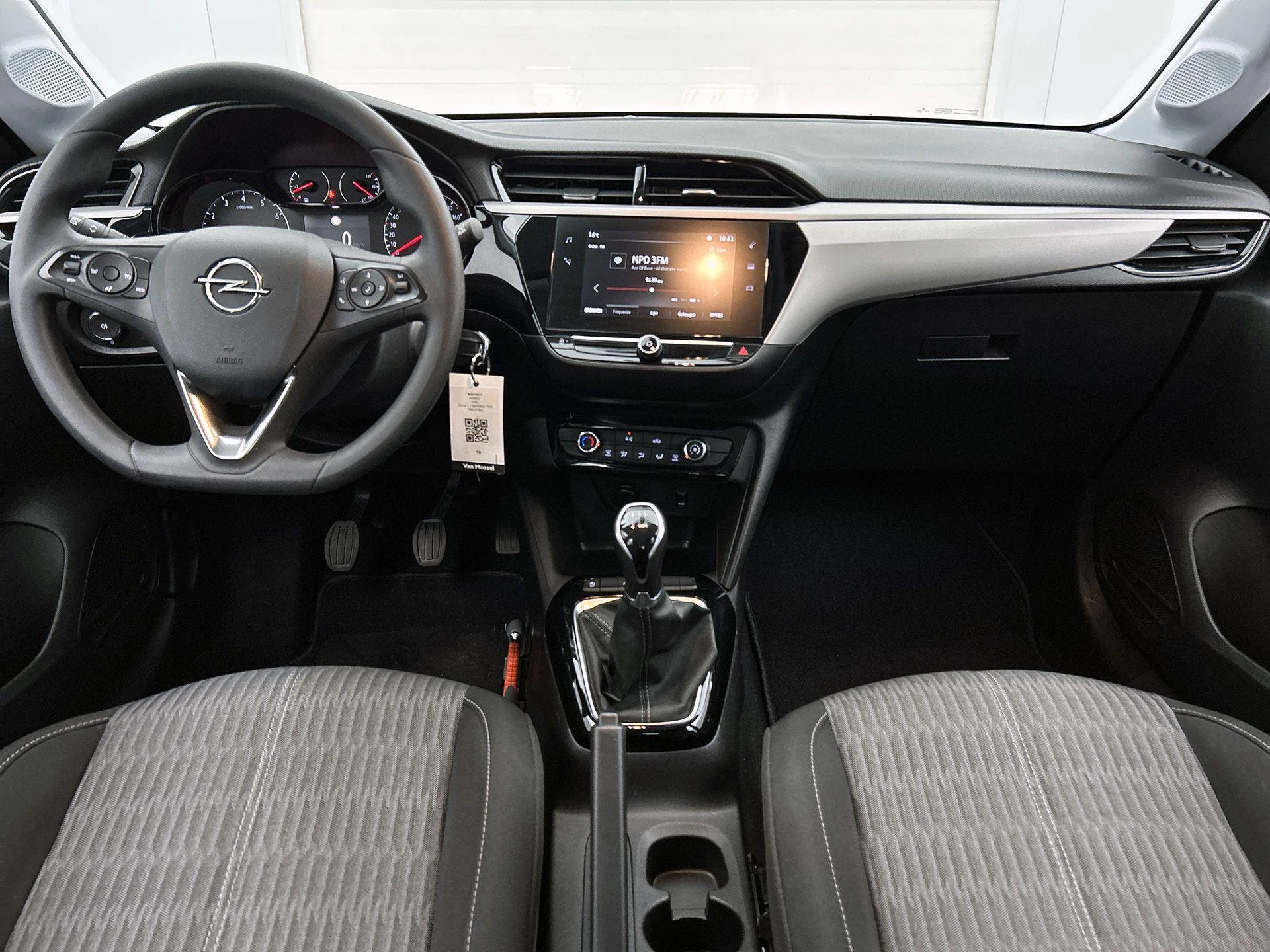 Opel-Corsa-image-19