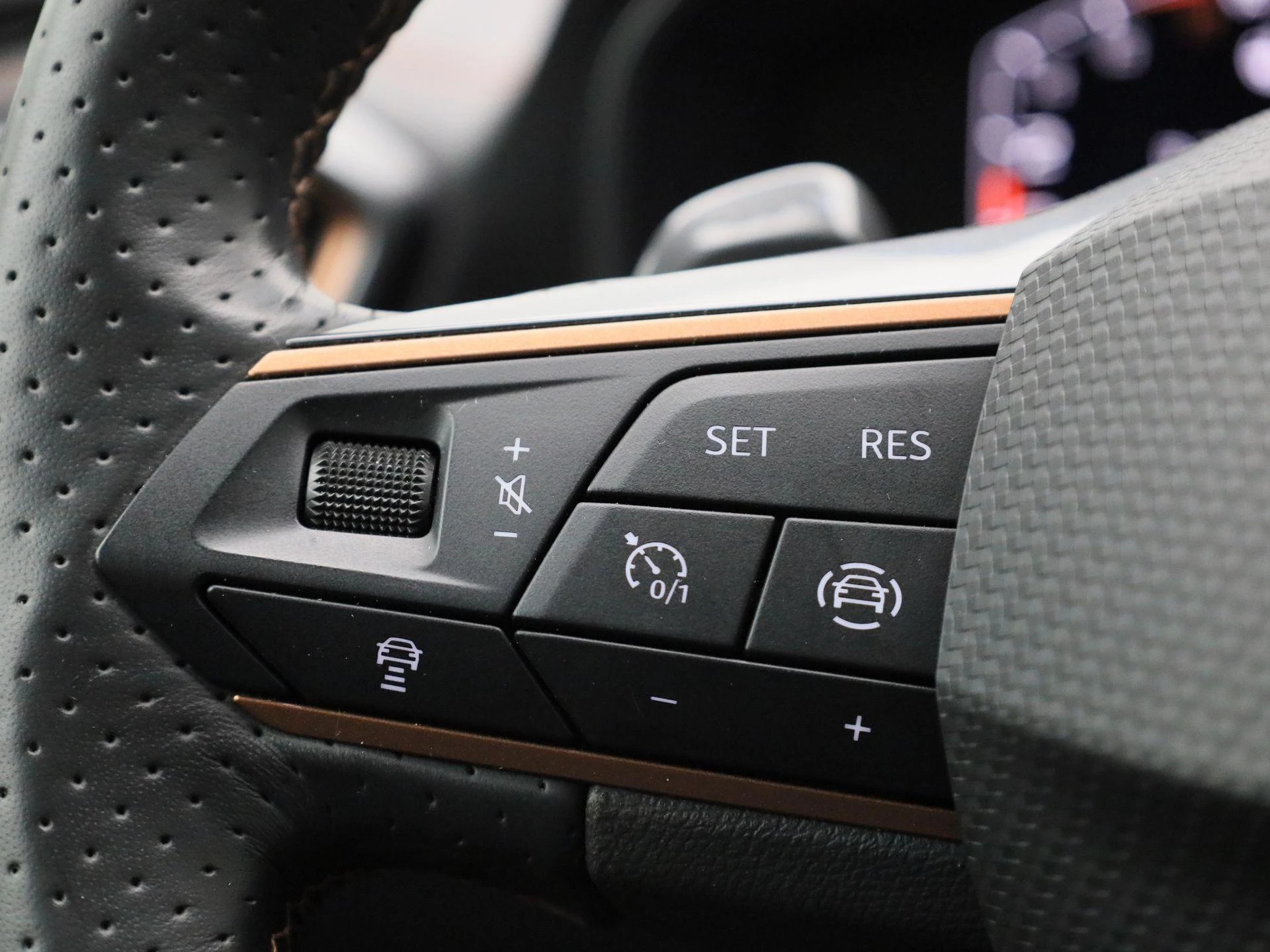 CUPRA Formentor 1.4 TSI e-Hybrid Essential